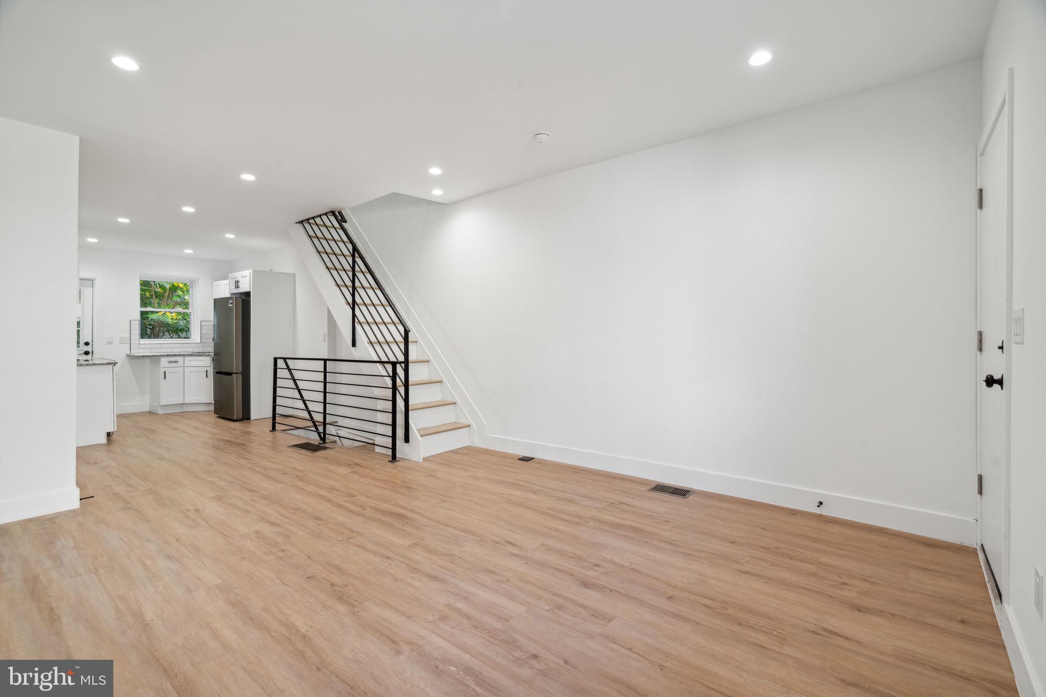 WEST PASSYUNK - Residential