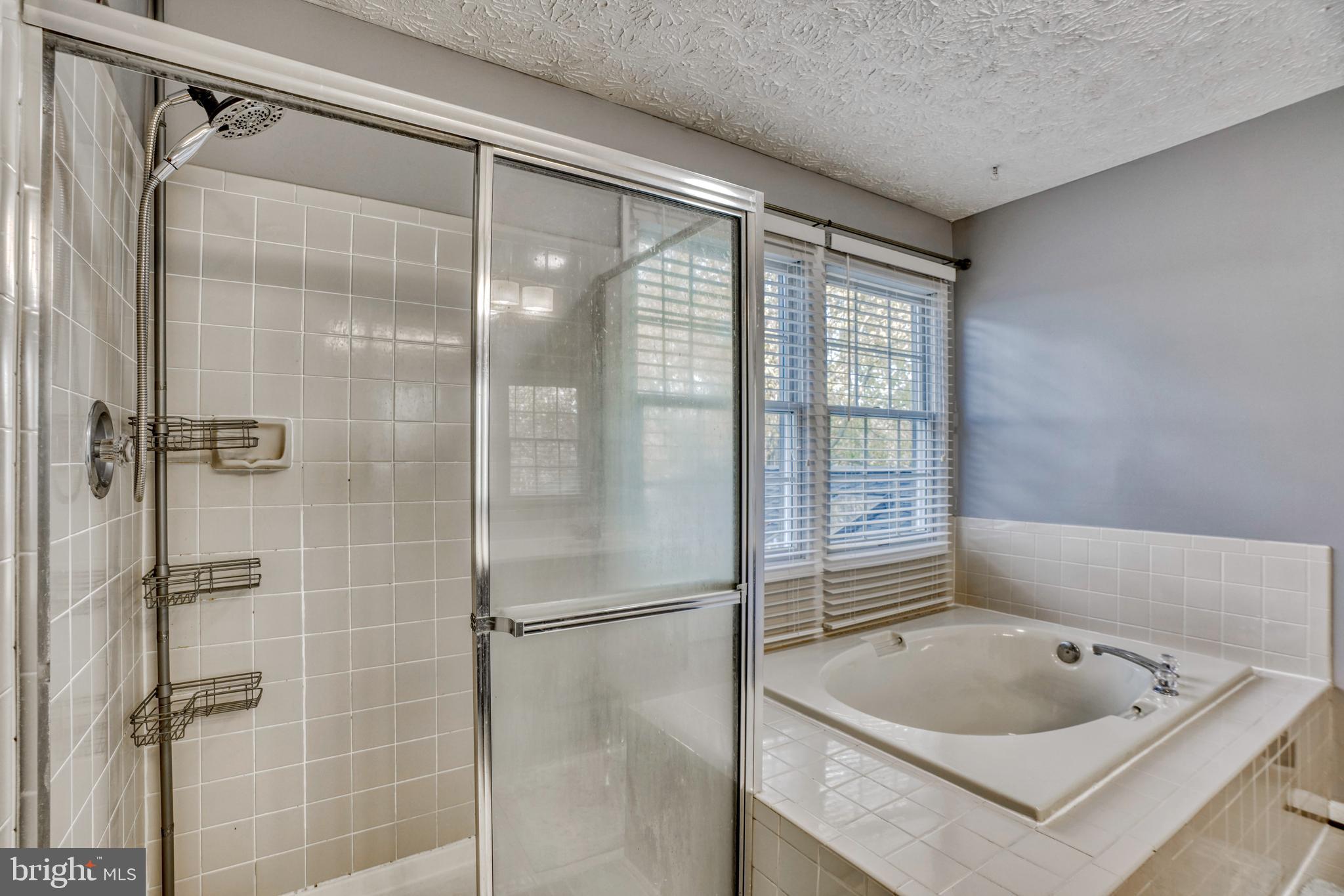 GLENWOOD GARTH - Residential