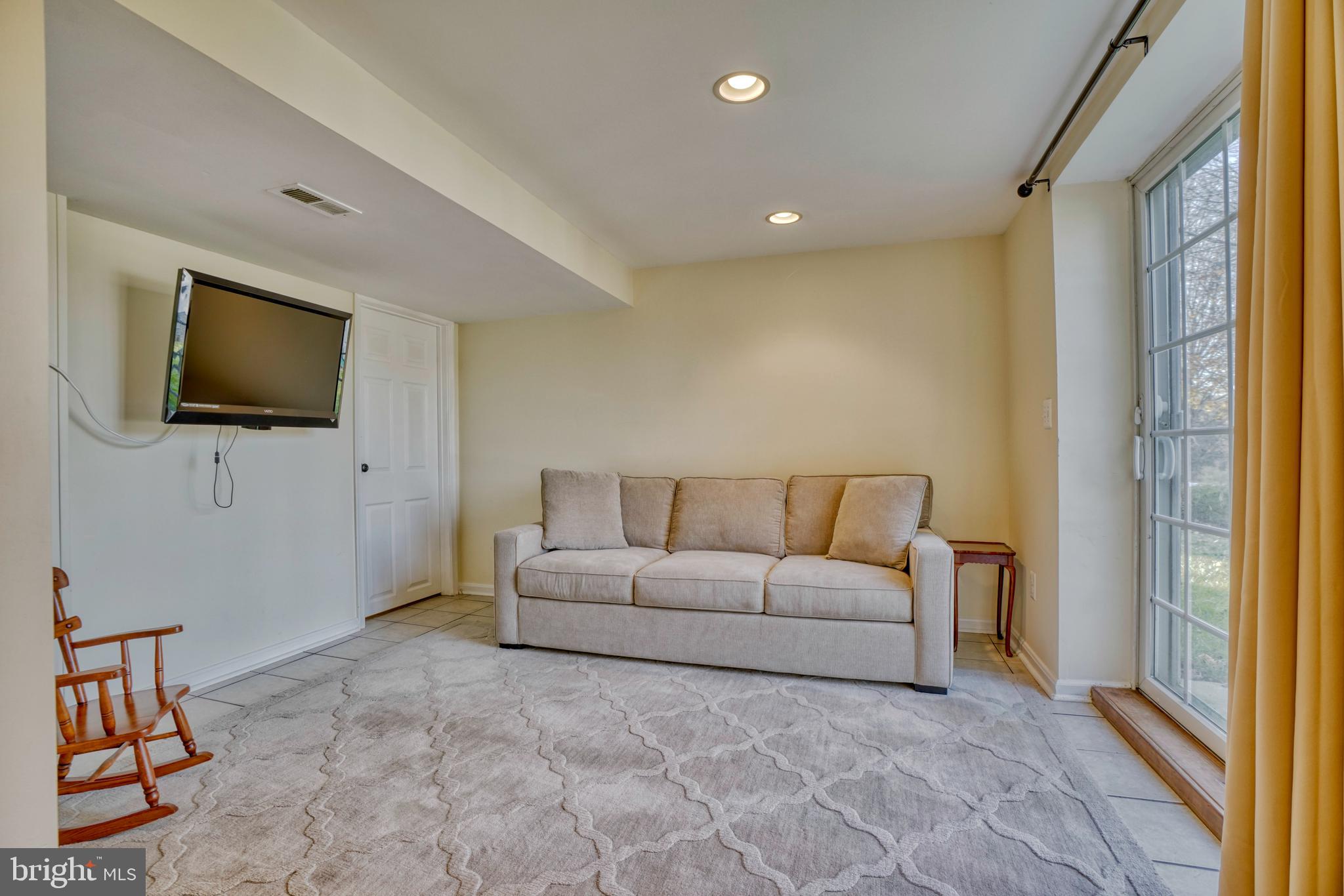 GLENWOOD GARTH - Residential