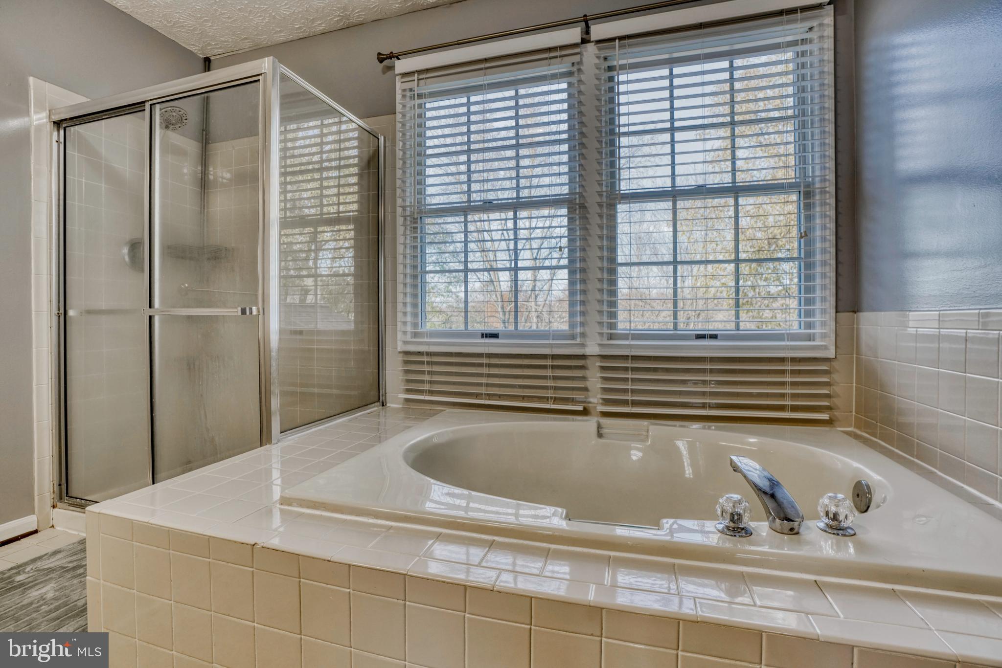 GLENWOOD GARTH - Residential