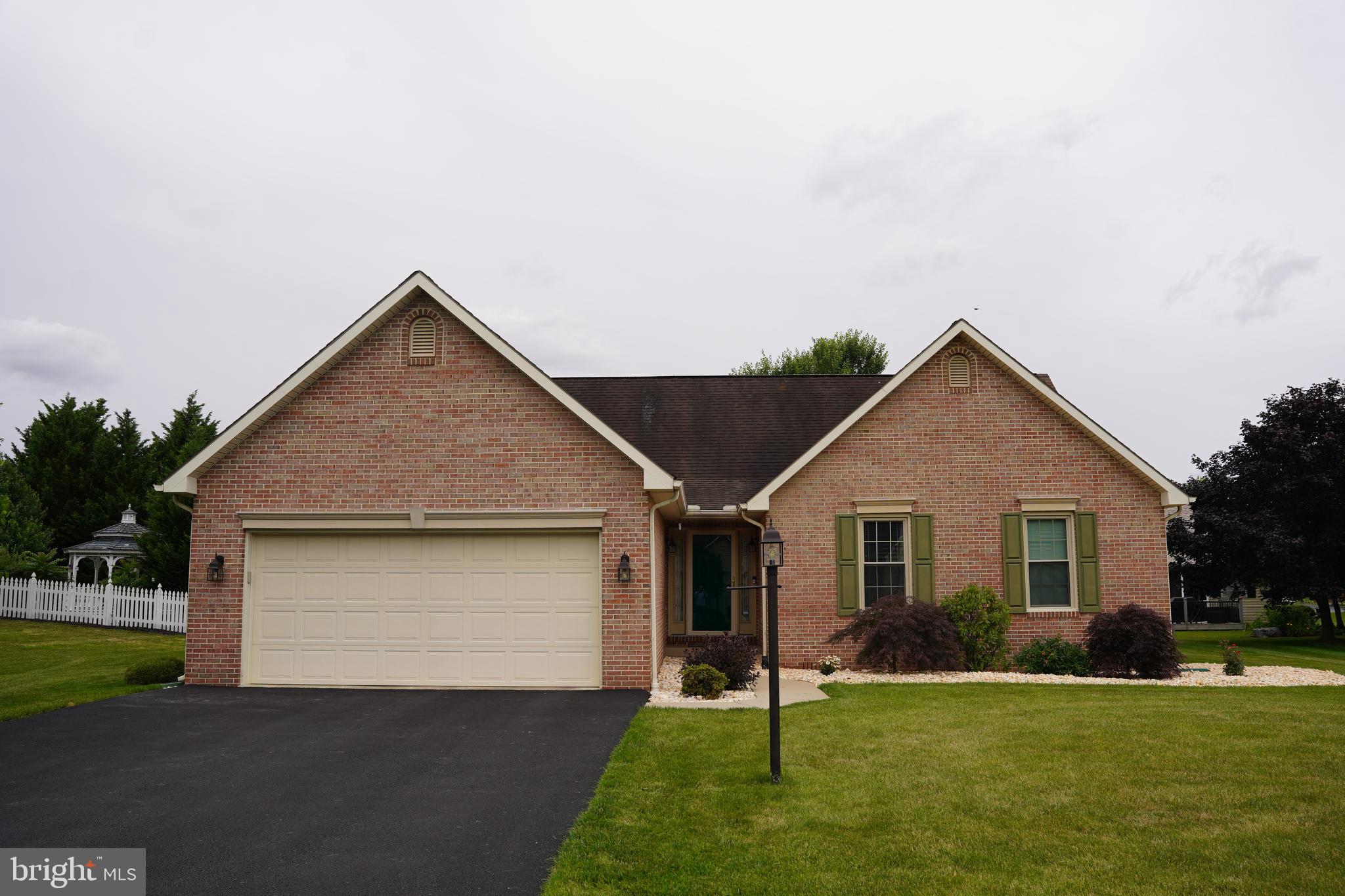 SPRING MILLS - Residential