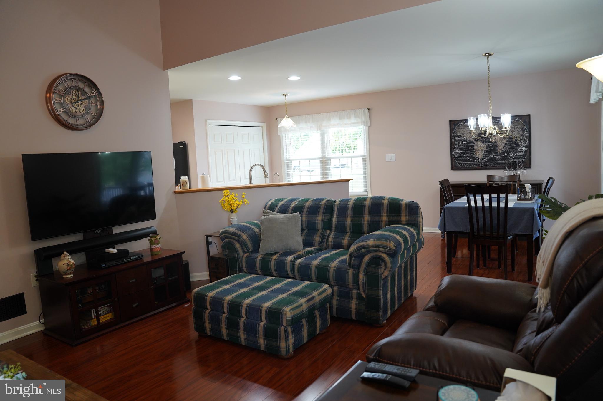 SPRING MILLS - Residential