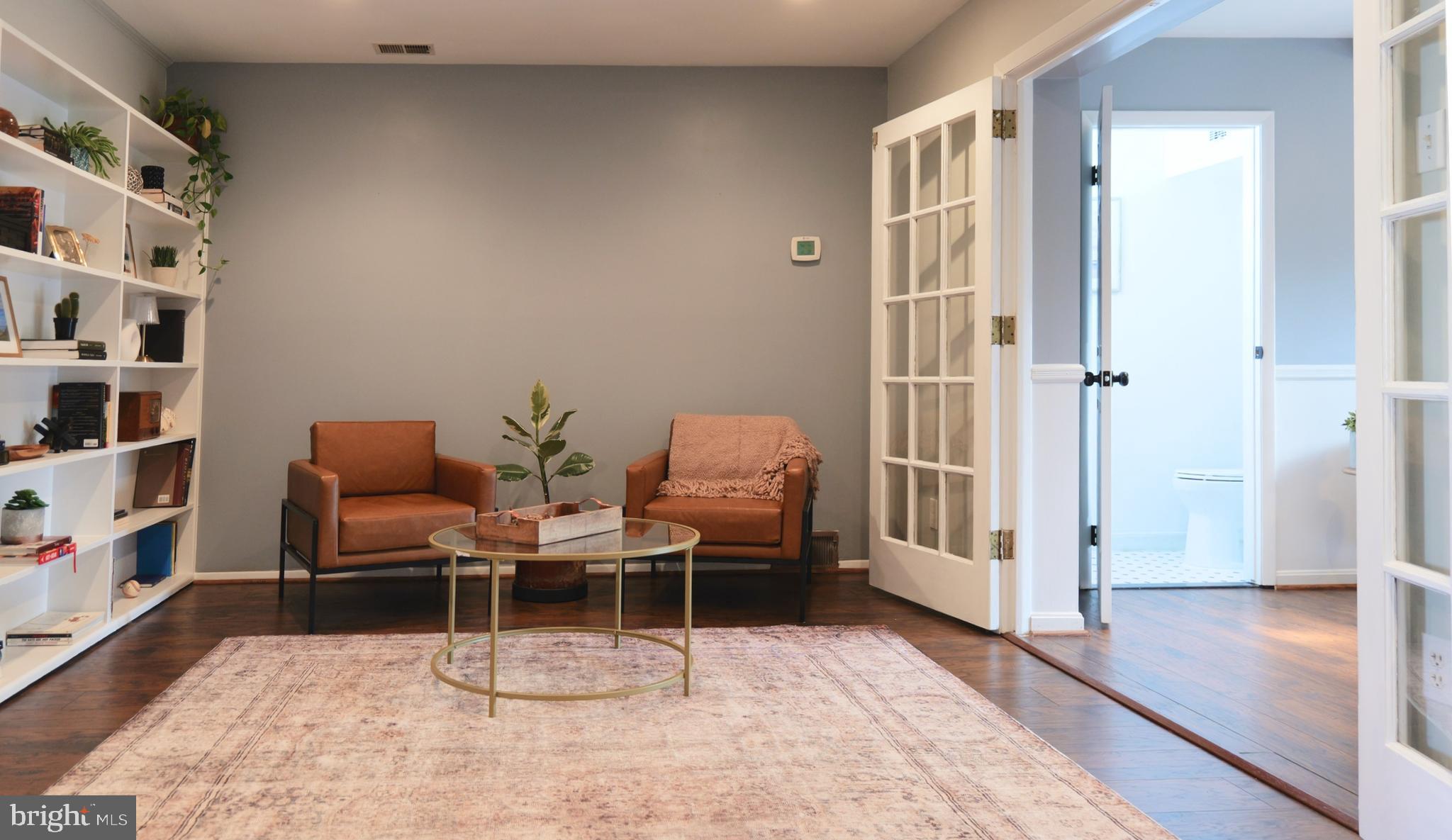 NORTH SPRINGFIELD - Residential