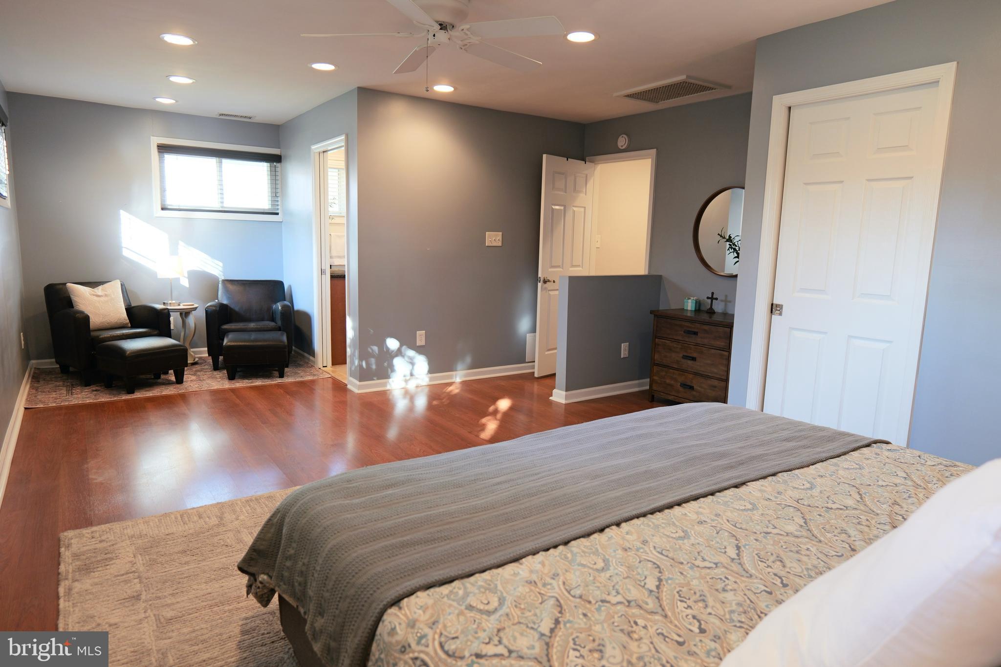 NORTH SPRINGFIELD - Residential