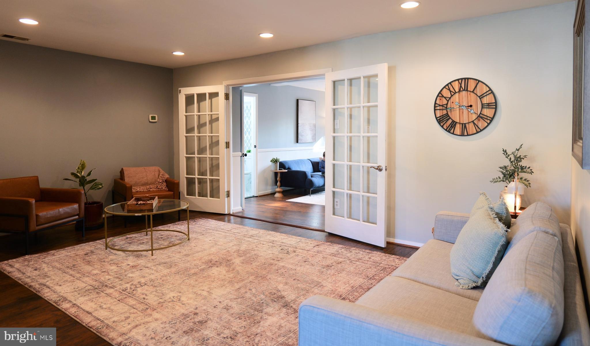 NORTH SPRINGFIELD - Residential