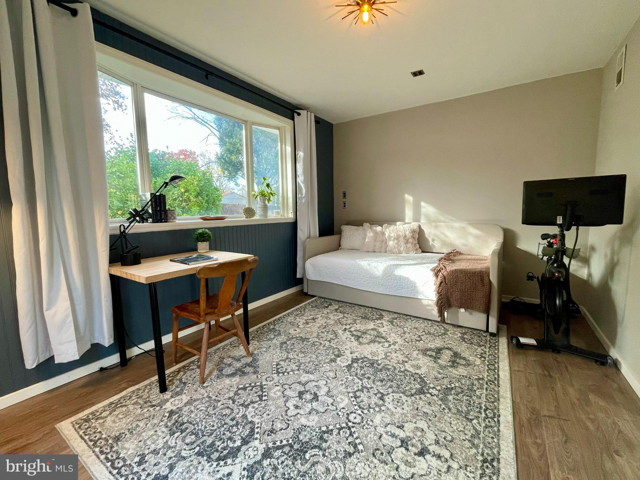 NORTH SPRINGFIELD - Residential