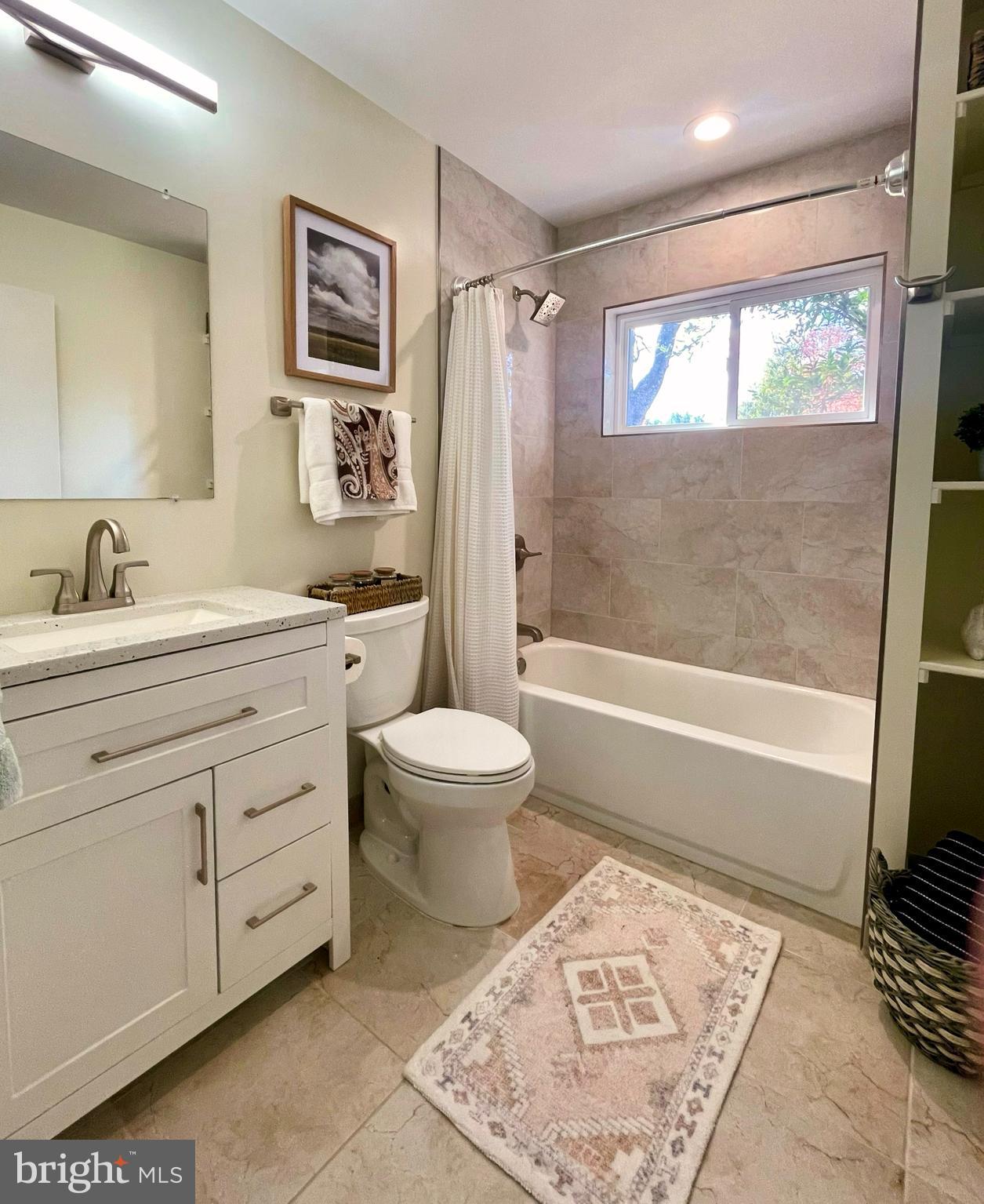 NORTH SPRINGFIELD - Residential