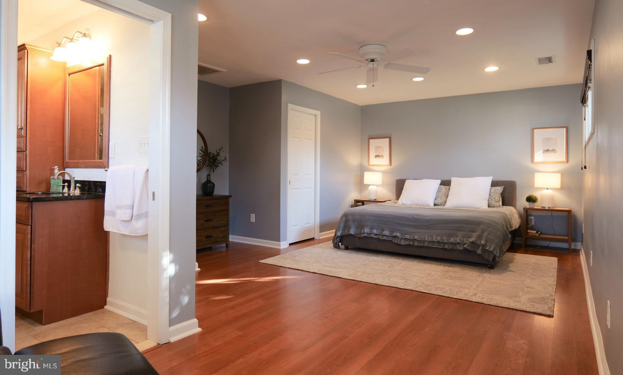 NORTH SPRINGFIELD - Residential