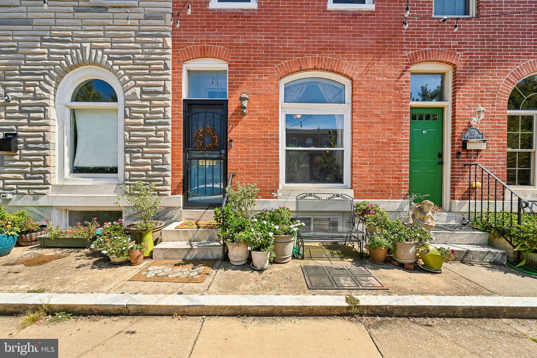 125 N KENWOOD AVENUE