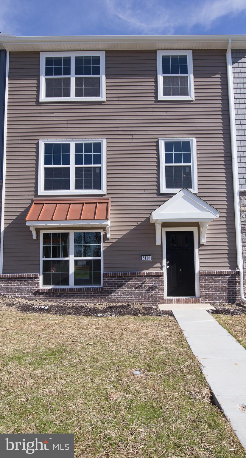 LAUREL RIDGE - Residential Lease