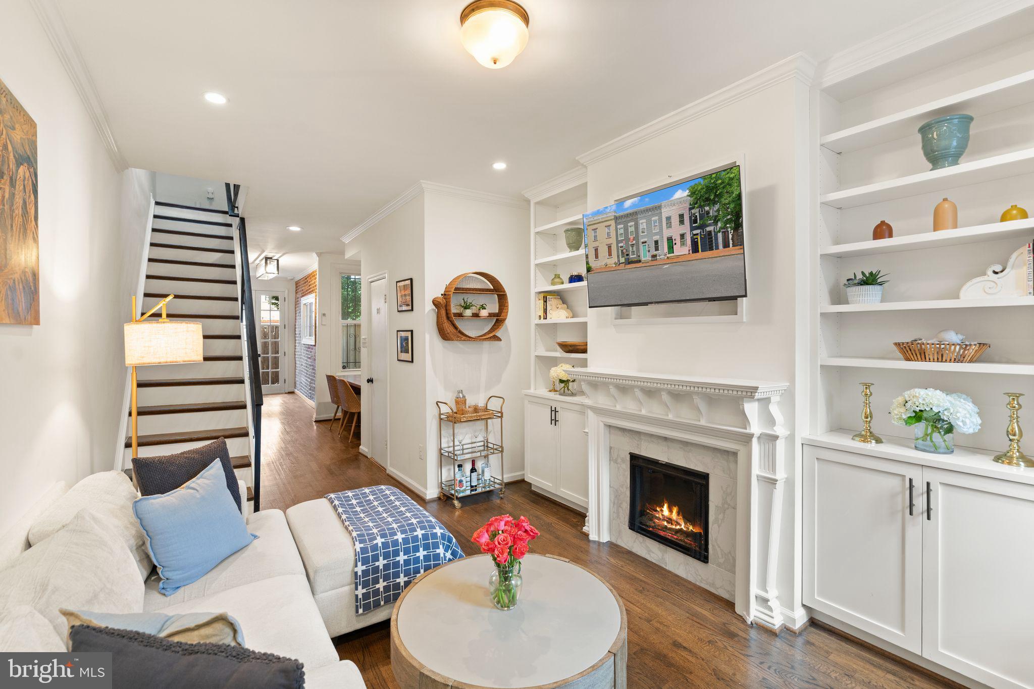 2263 12TH PLACE NW