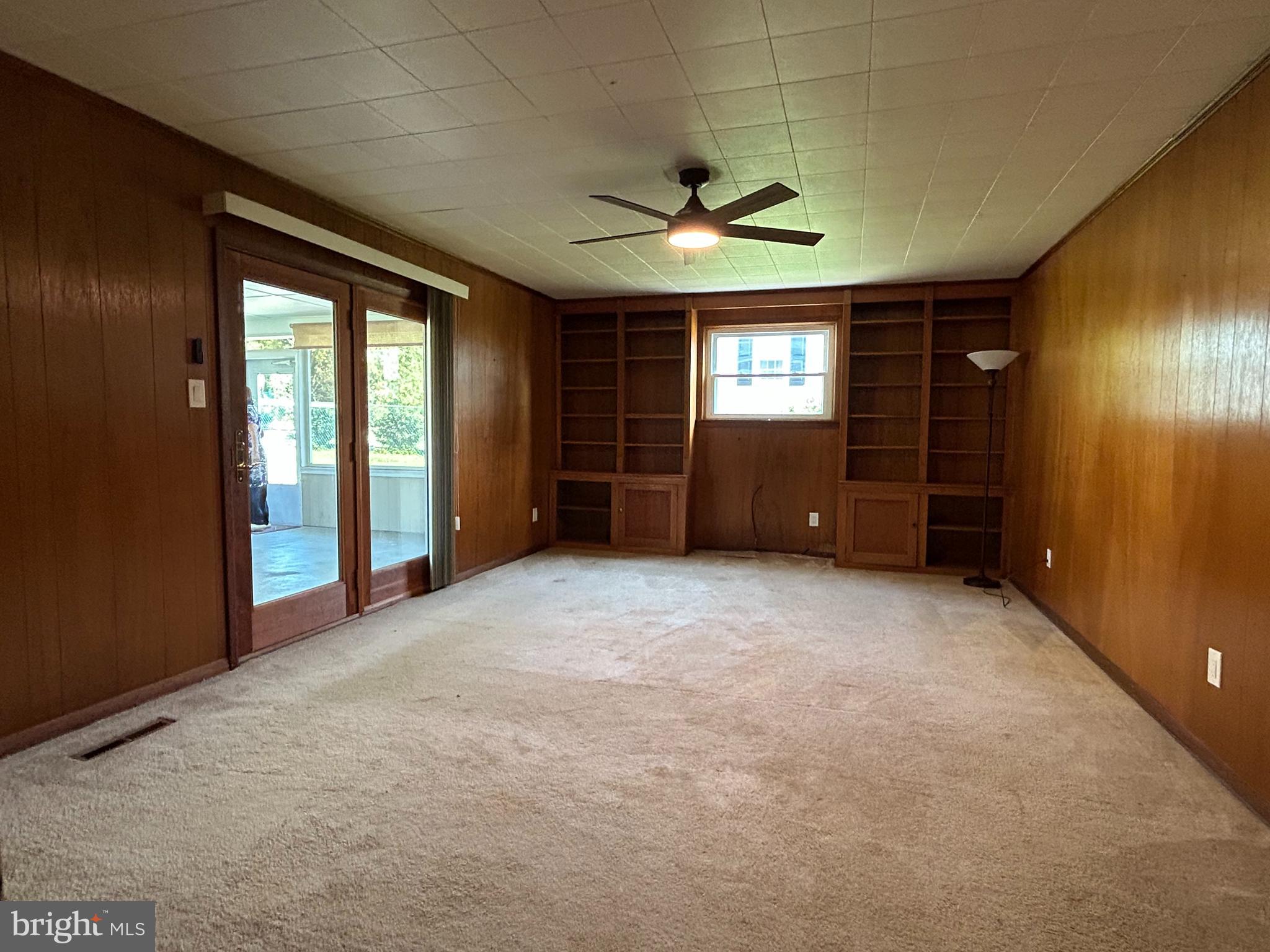 FAIRFIELD - Residential Lease