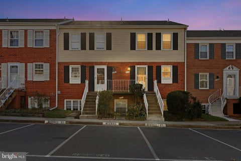 Photo of 14467 Rustling Leaves Lane, CENTREVILLE, VA 20121 (MLS # VAFX2346178)