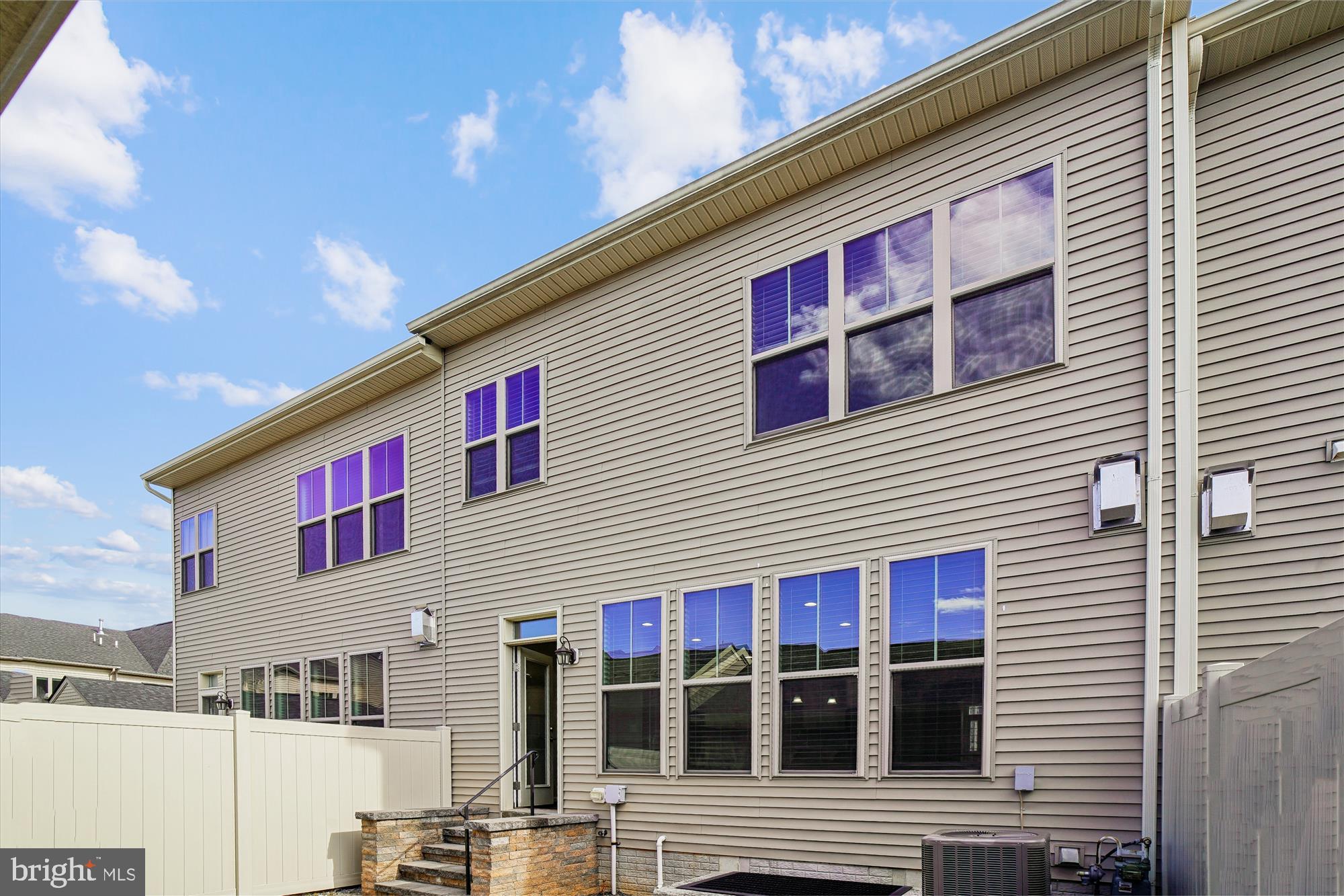 WORMANS MILL - Residential Lease