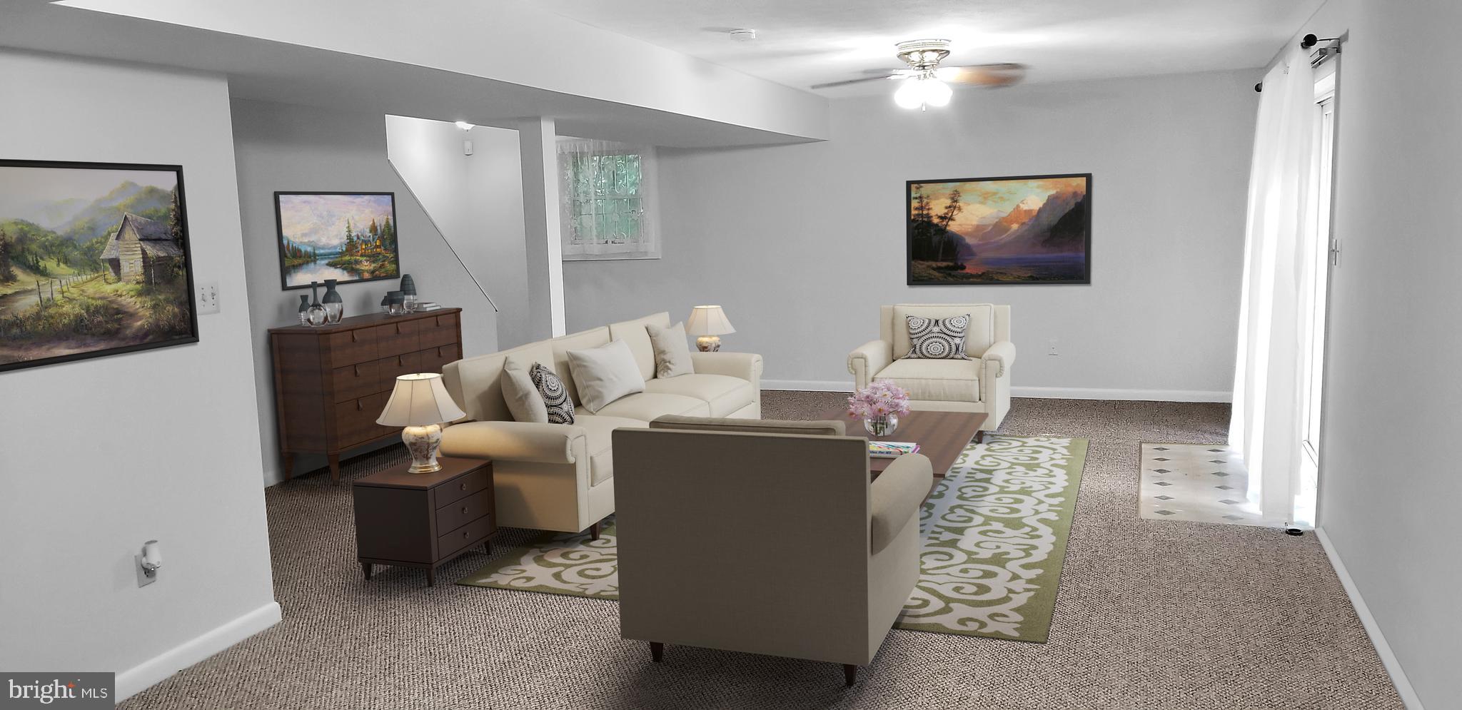 COUNTRY LAKES - Residential