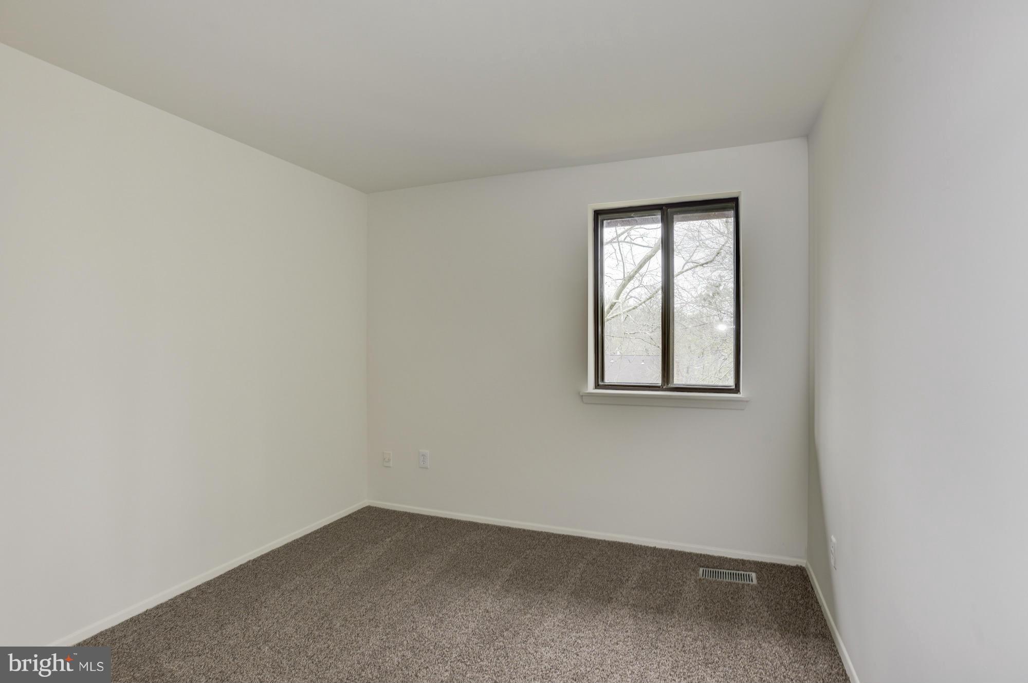 VILLAGE OF OWEN BROWN - Residential Lease