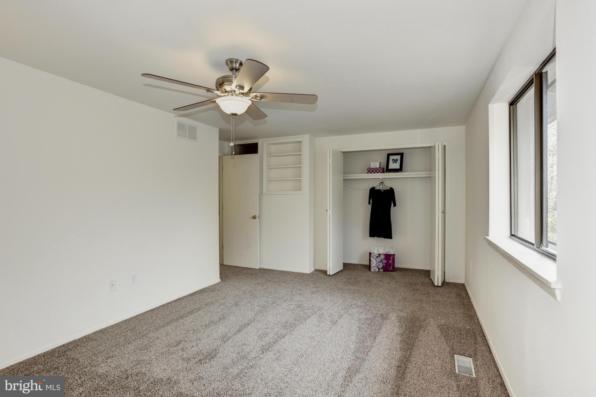 VILLAGE OF OWEN BROWN - Residential Lease