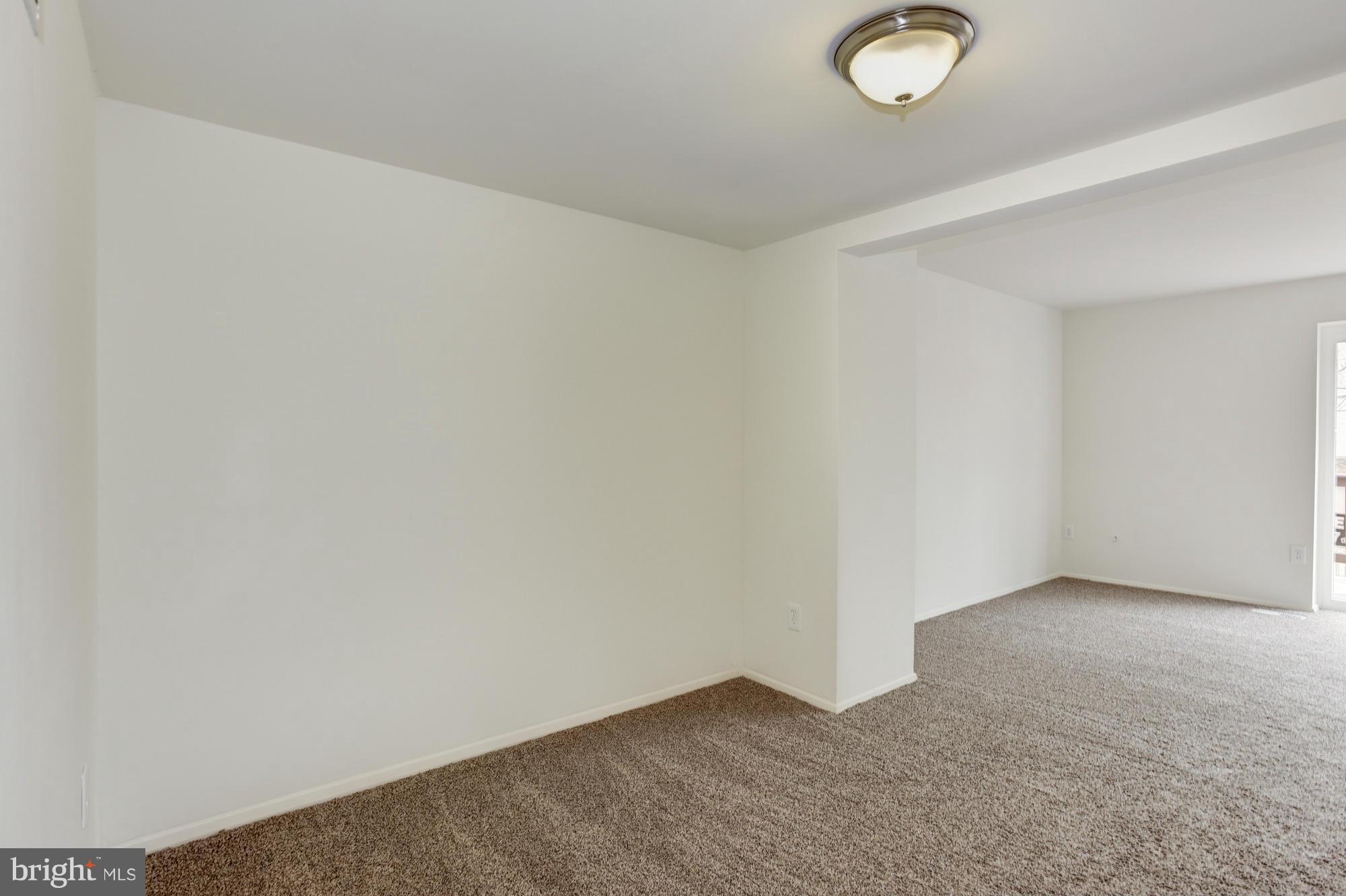 VILLAGE OF OWEN BROWN - Residential Lease