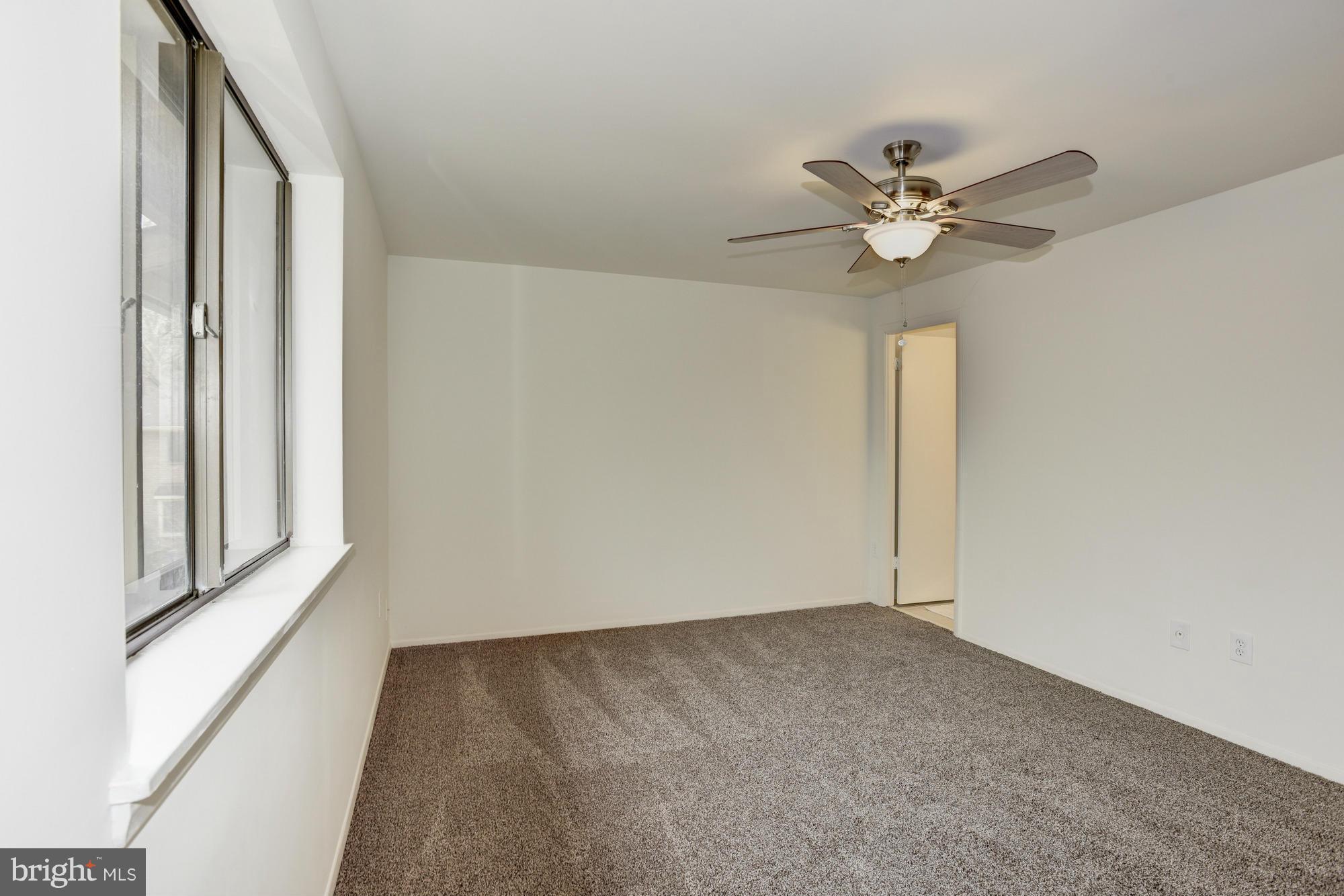 VILLAGE OF OWEN BROWN - Residential Lease