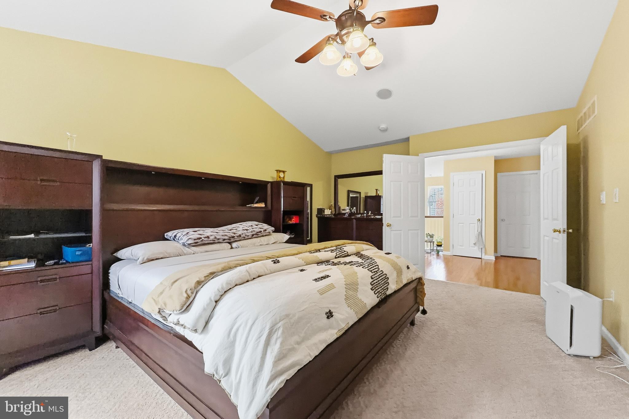 BRENNAN ESTATES - Residential