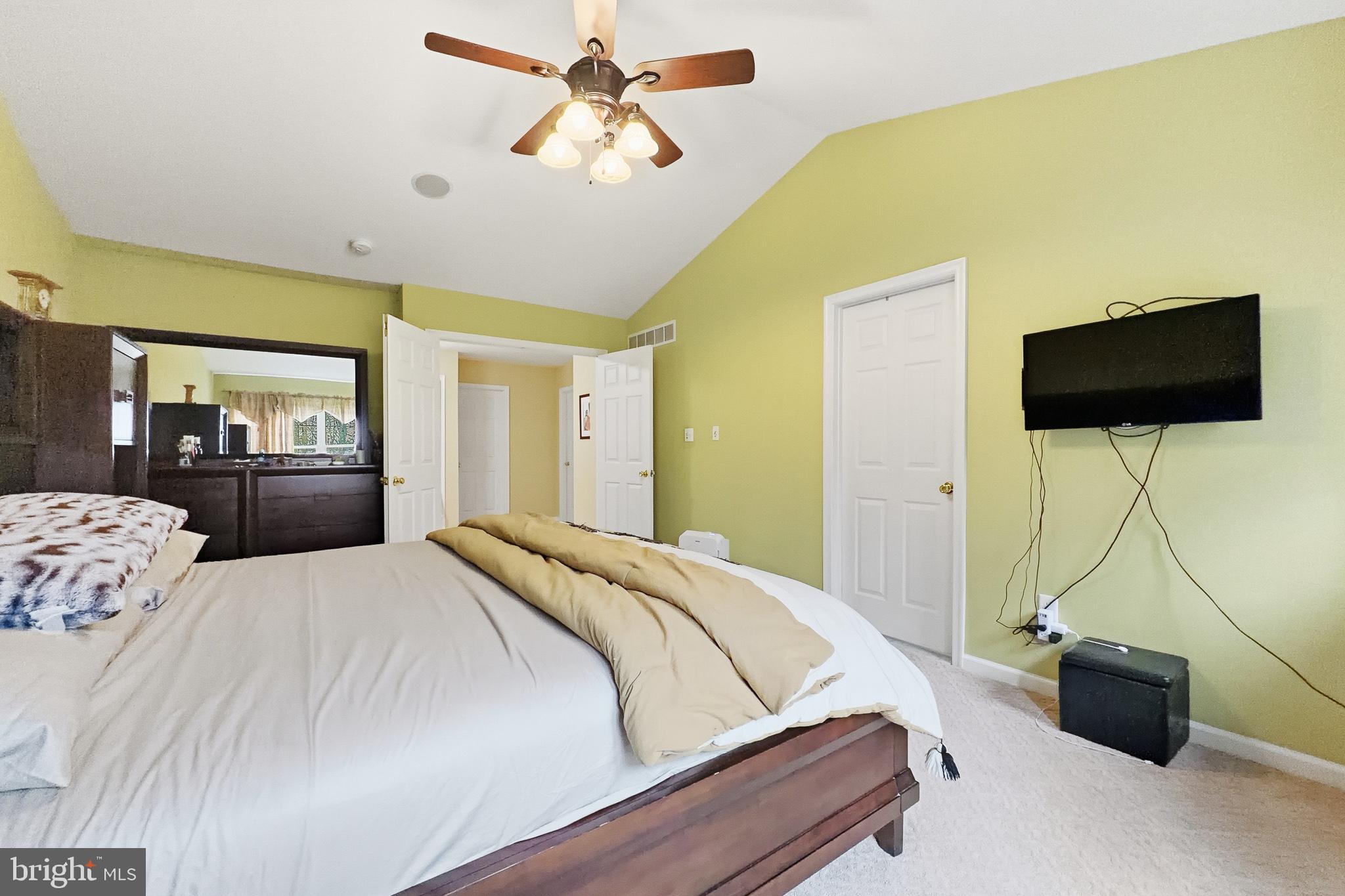 BRENNAN ESTATES - Residential