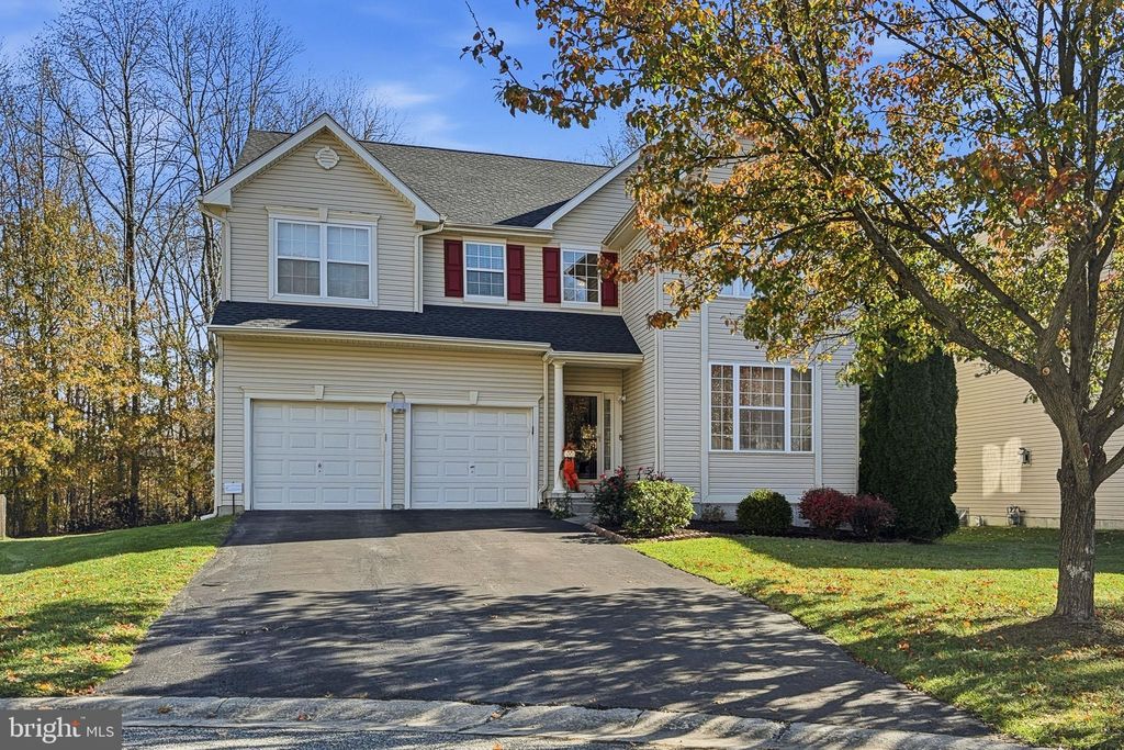 Photo of 103 Sarah Circle, BEAR, DE 19701 (MLS # DENC2094986)