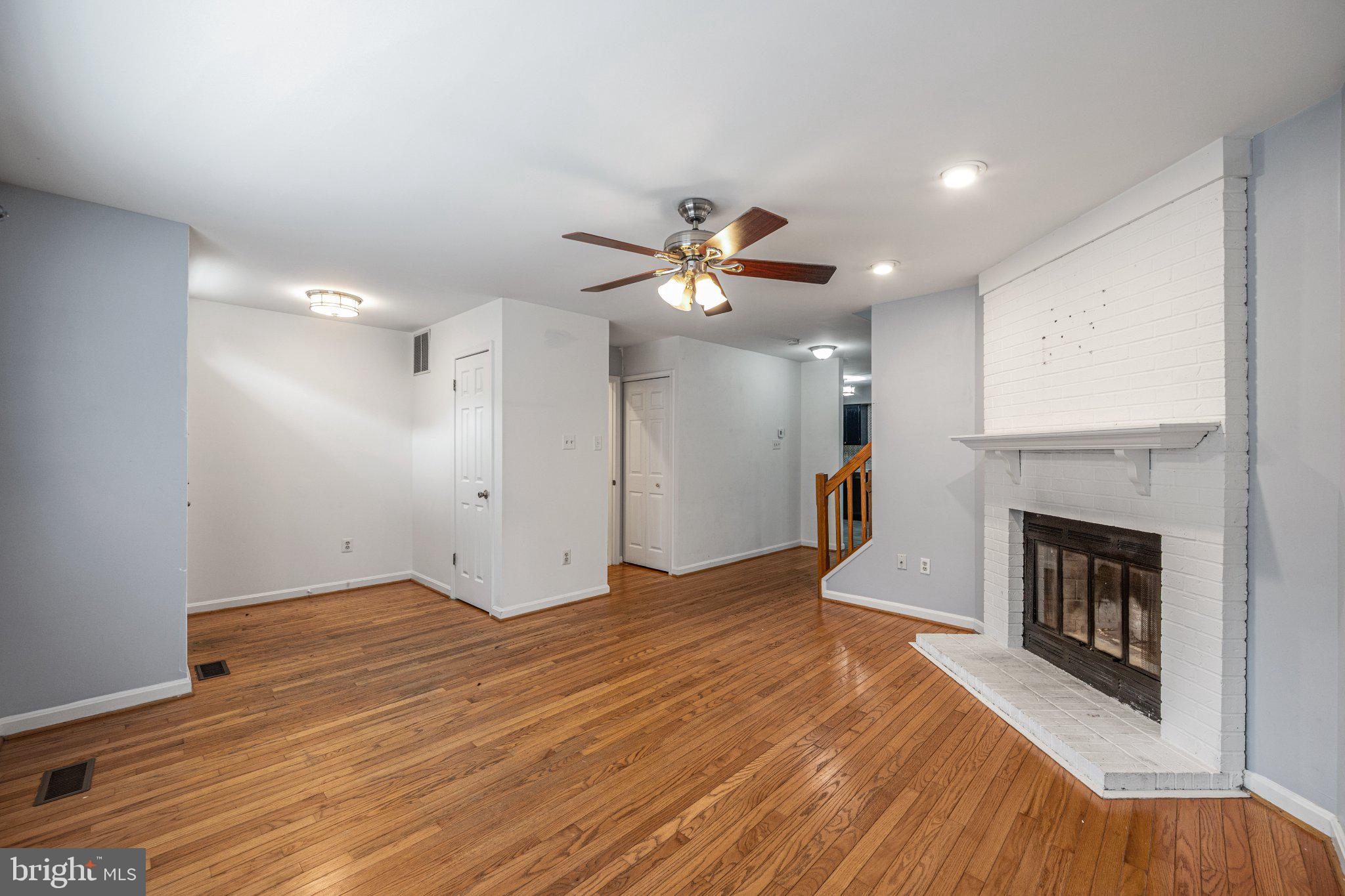616 LIONS GATE LANE