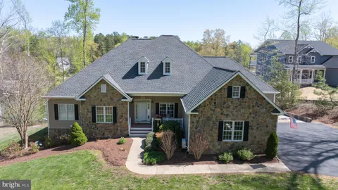 1729 Lake Forest Dr, Mineral, VA MLS: VALA2007304