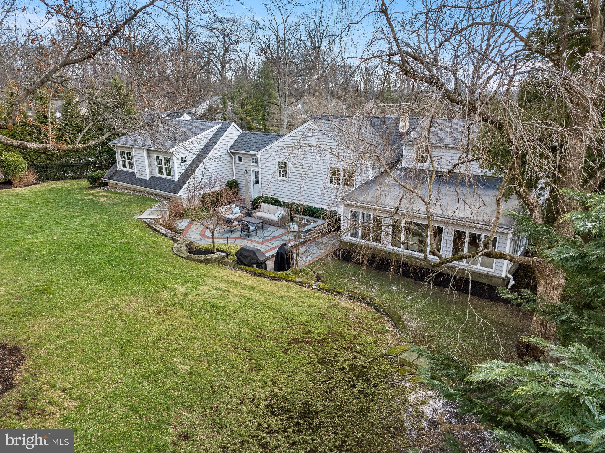 STRAFFORD VILLAGE - Residential