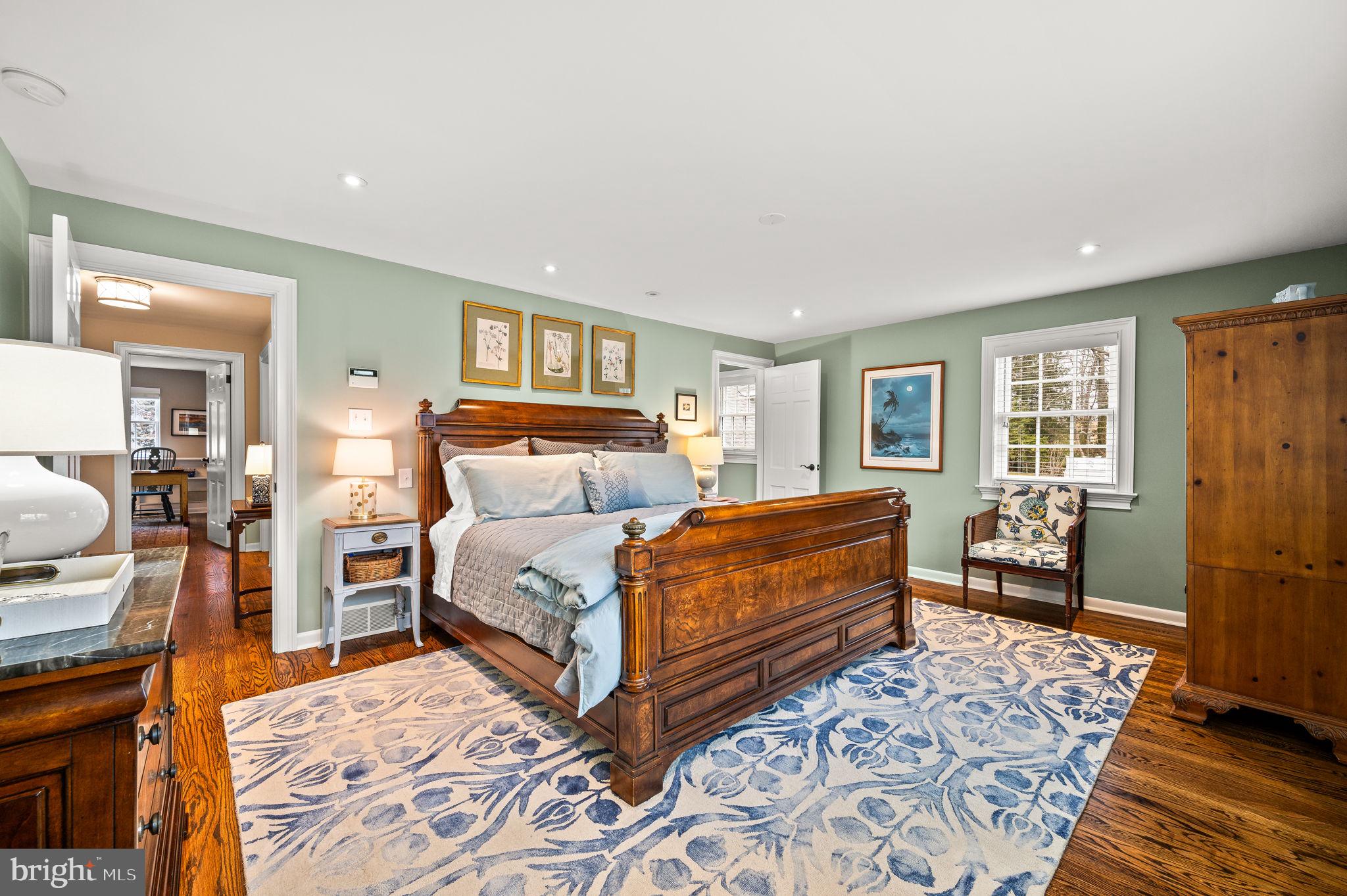 STRAFFORD VILLAGE - Residential