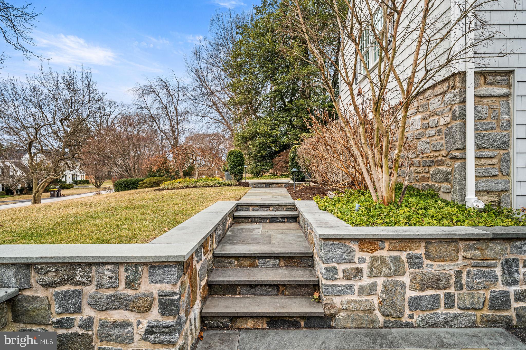 STRAFFORD VILLAGE - Residential