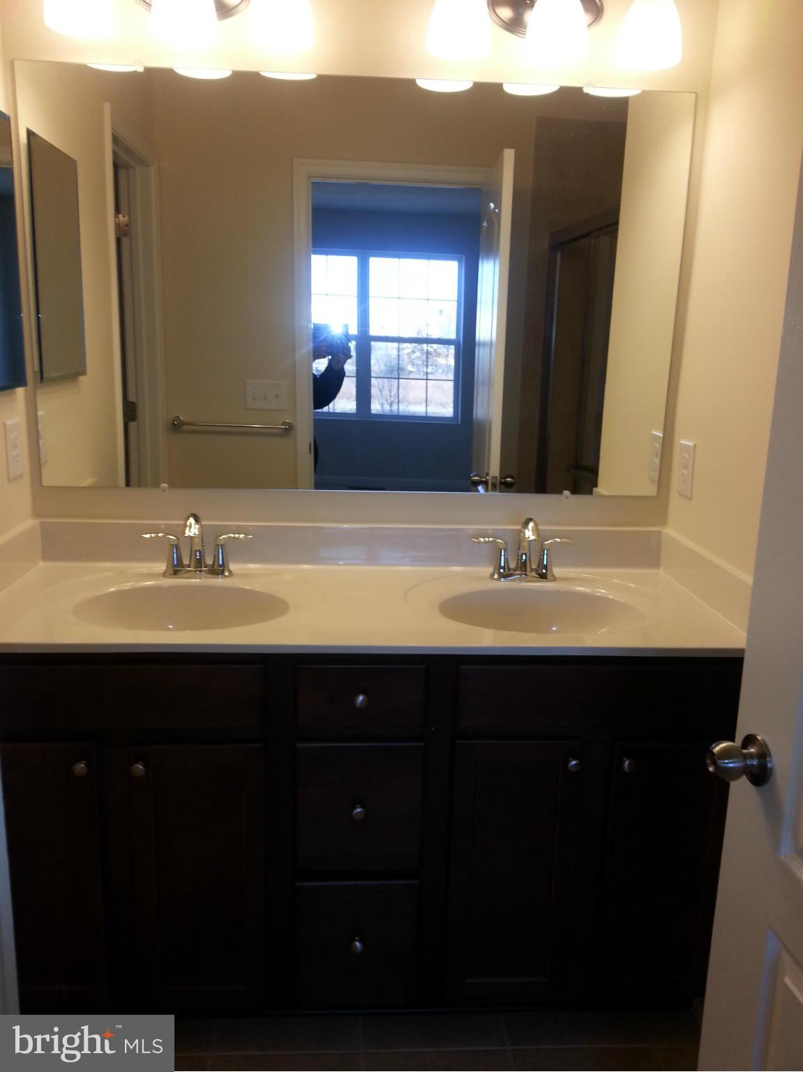 BLUE STREAM - Residential