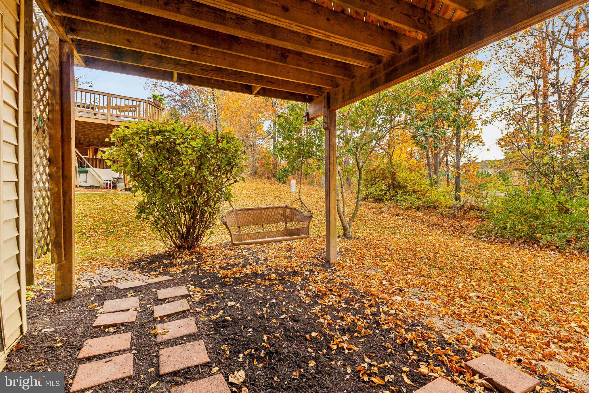 VIRGINIA OAKS - Residential