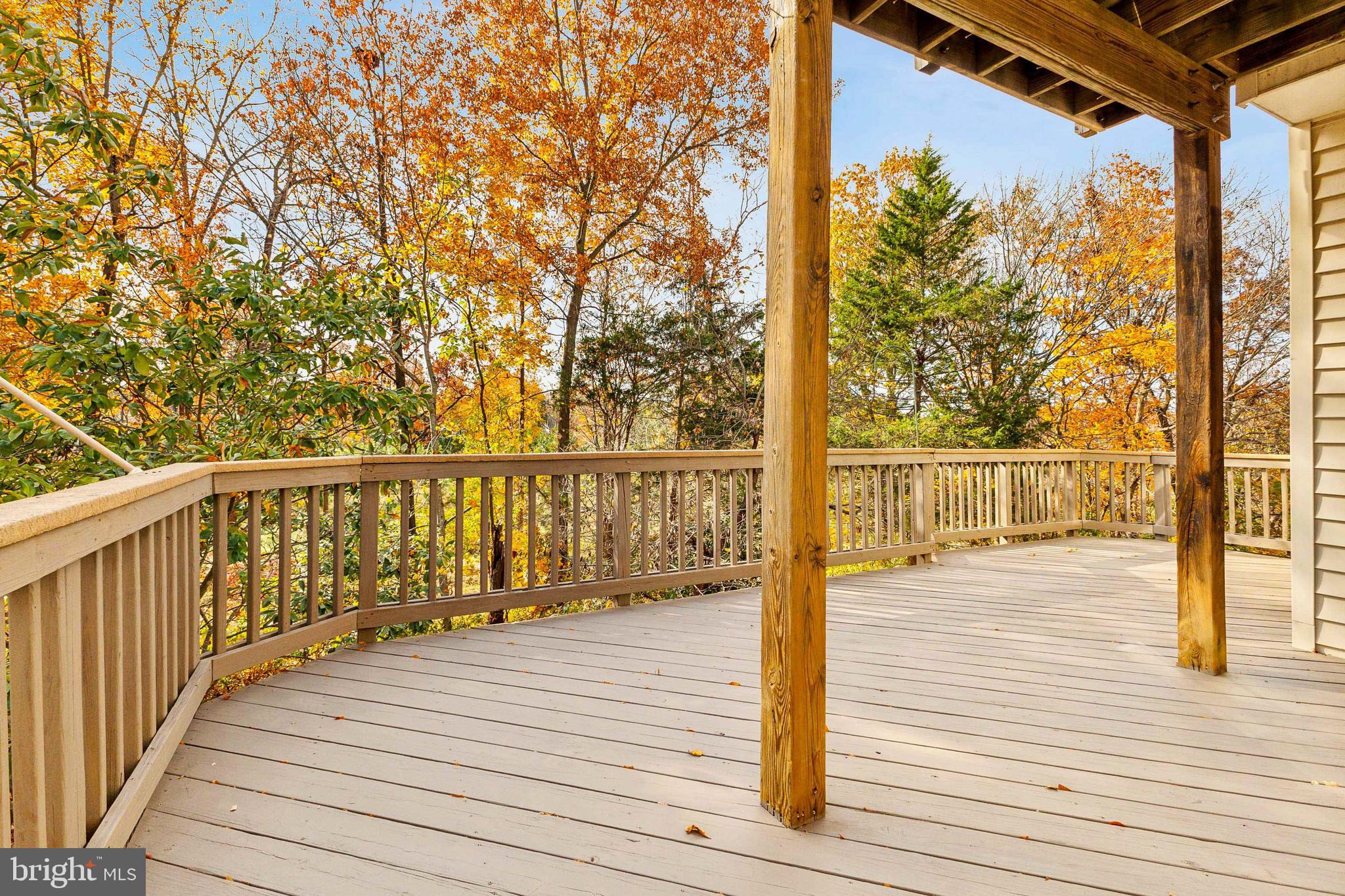 VIRGINIA OAKS - Residential