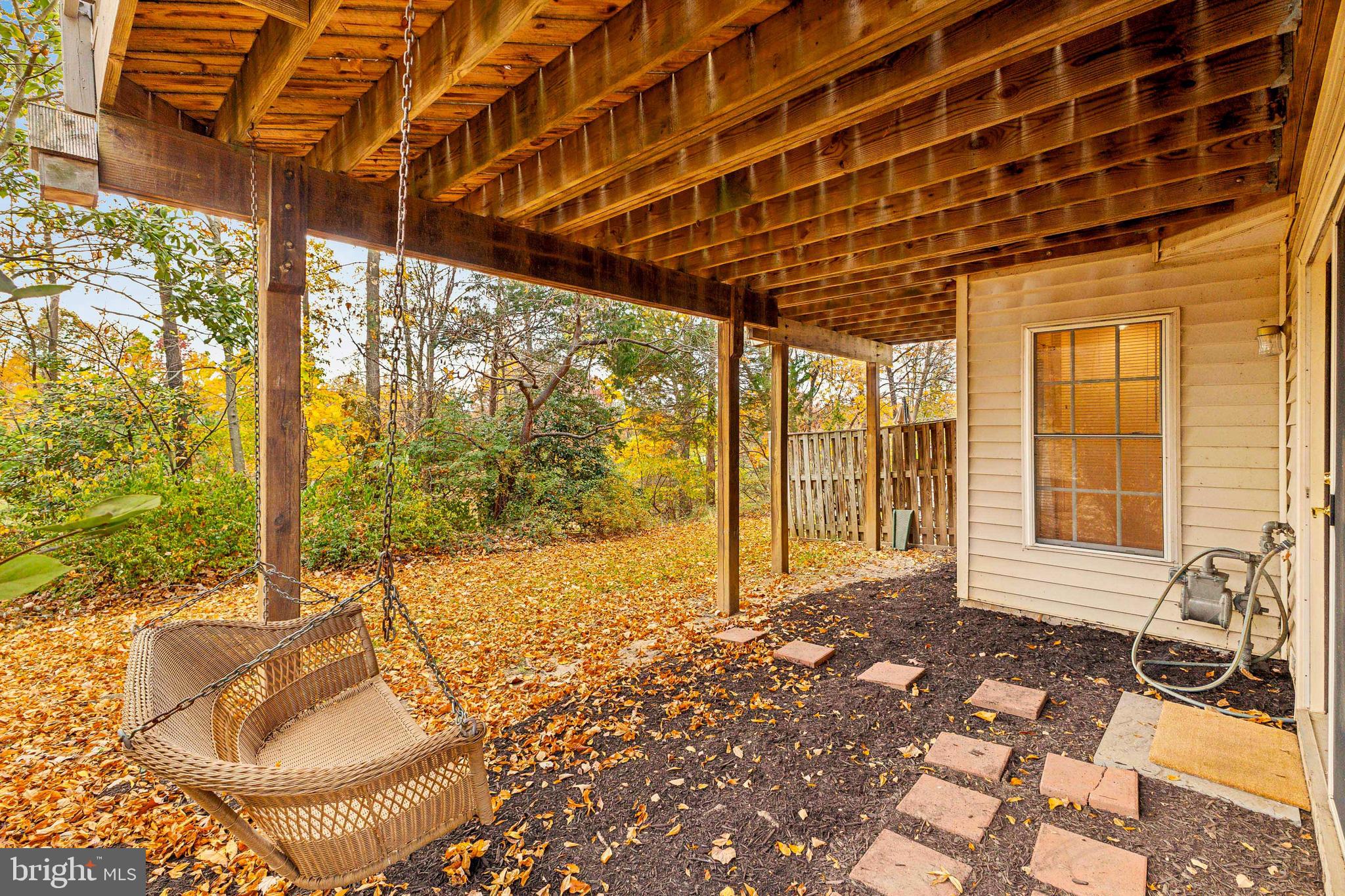 VIRGINIA OAKS - Residential