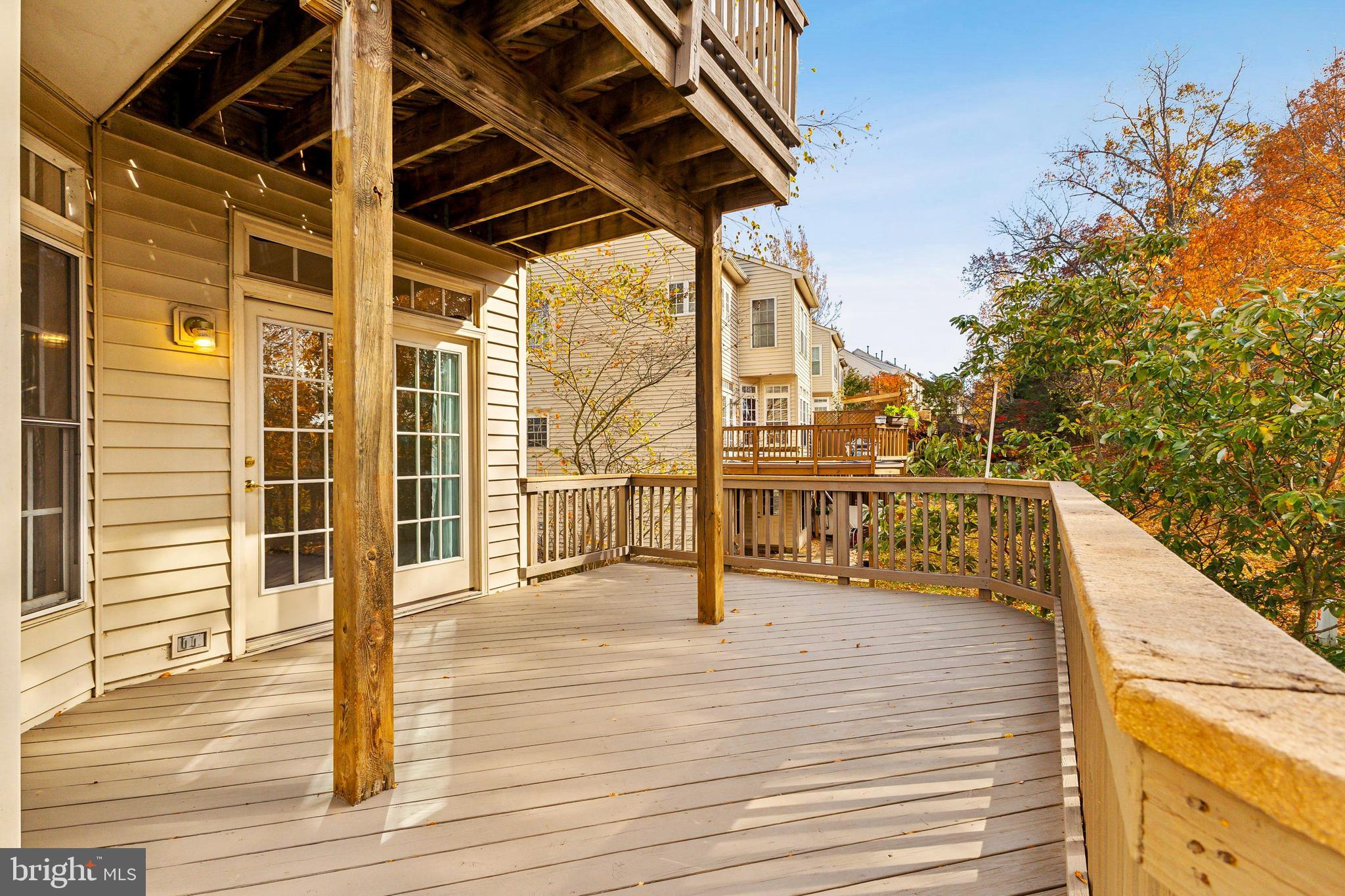 VIRGINIA OAKS - Residential