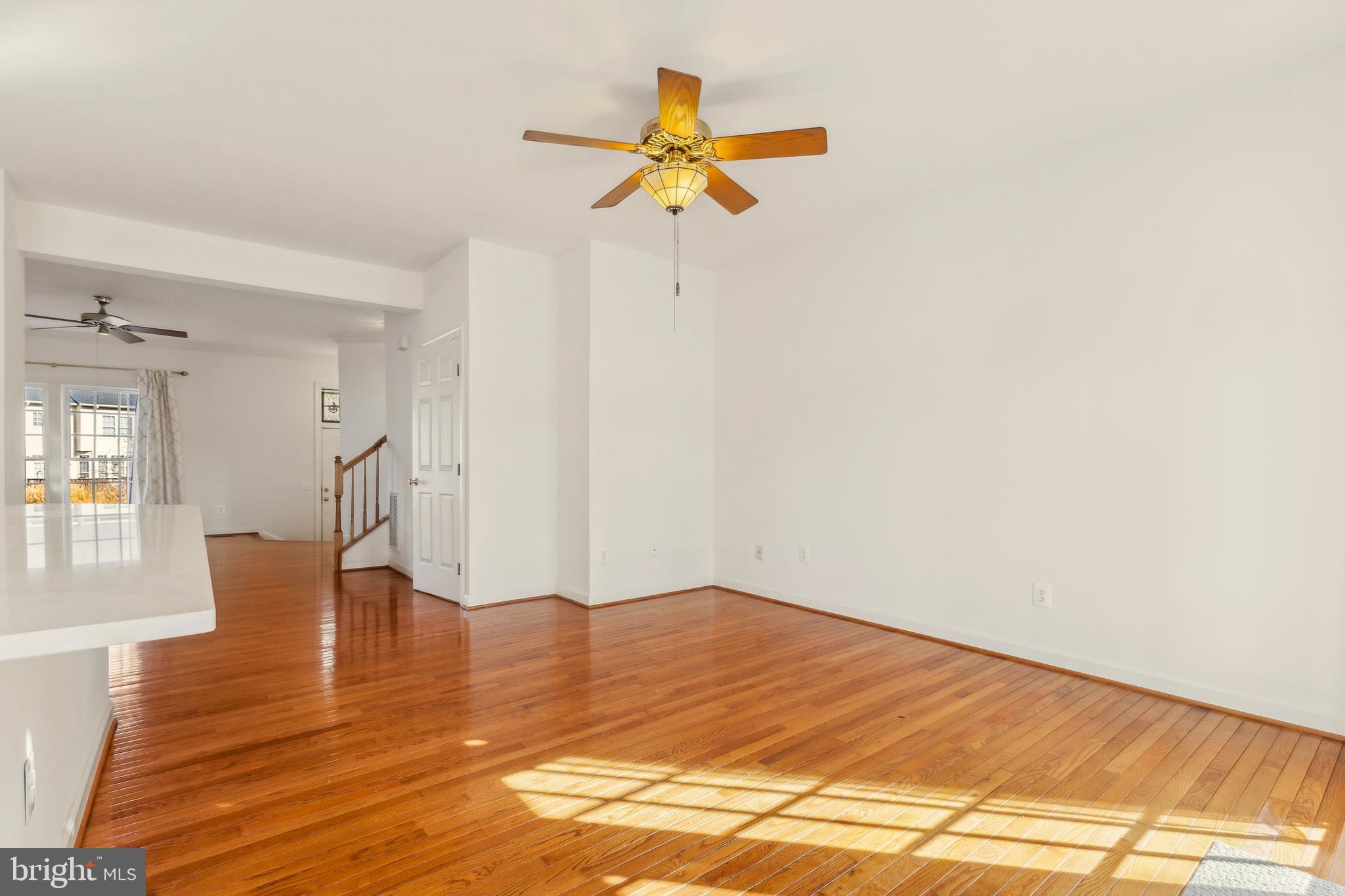 VIRGINIA OAKS - Residential