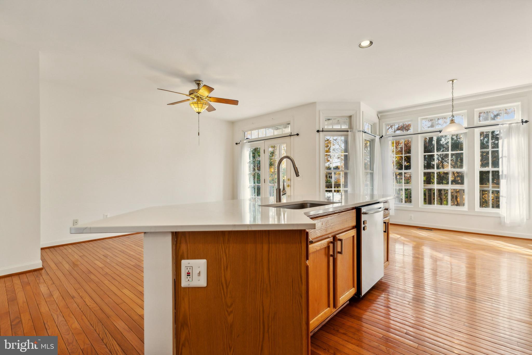 VIRGINIA OAKS - Residential