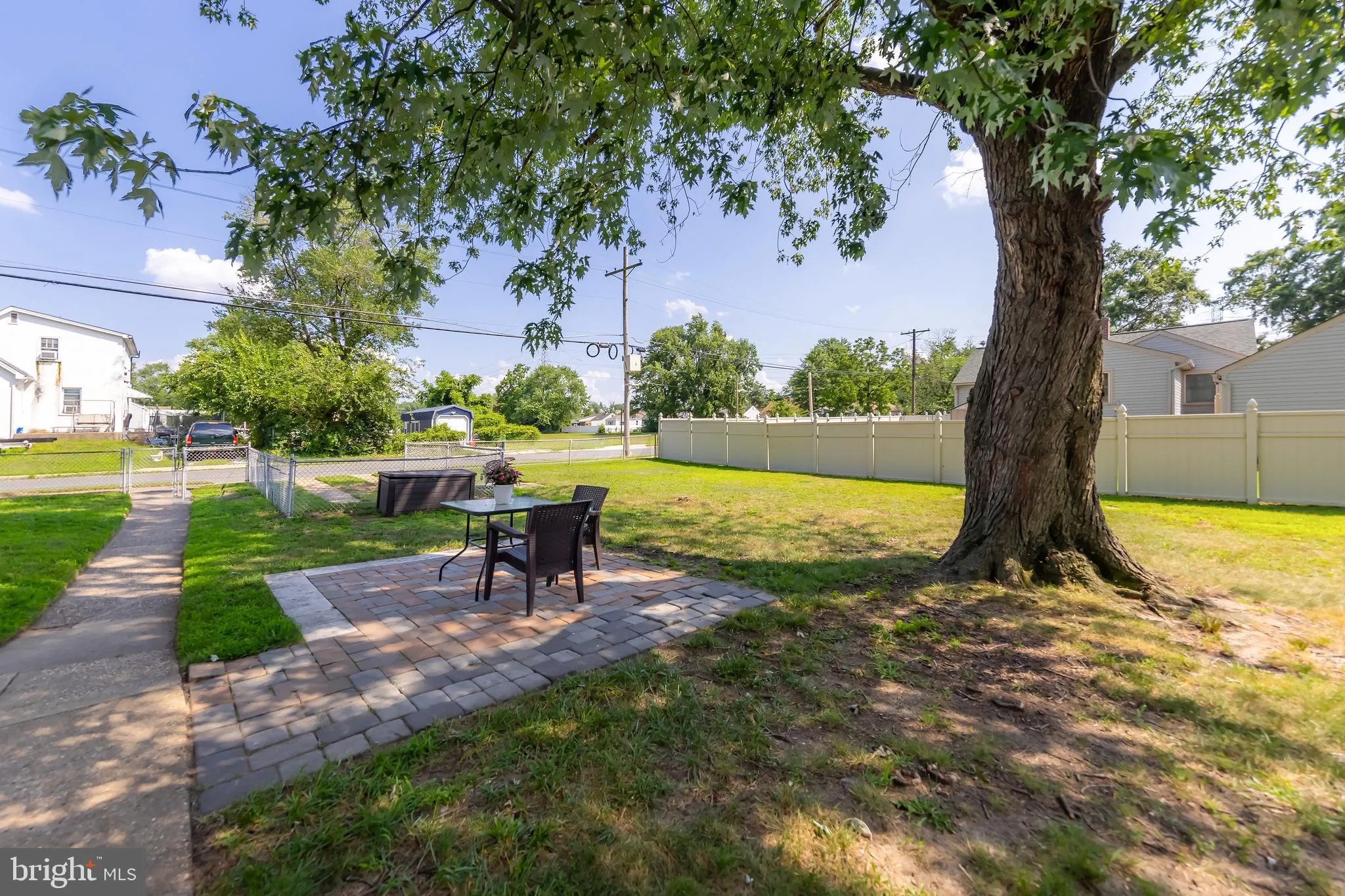 West Deptford, New Jersey 08096, United States, 3 Bedrooms Bedrooms, ,1 BathroomBathrooms,Residential,Active,169494