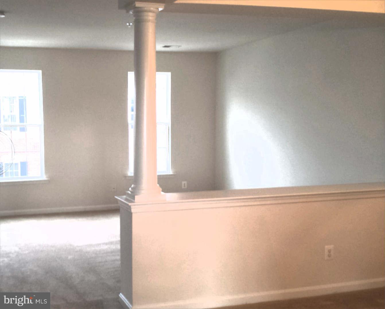 DULLES PARKWAY - Residential Lease