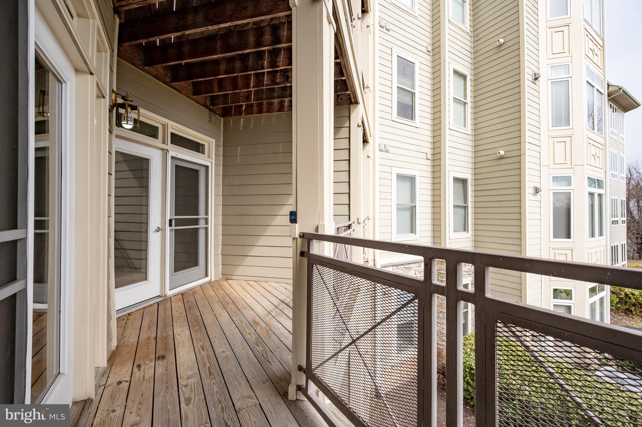 POTOMAC POINTE CONDOMINI - Residential