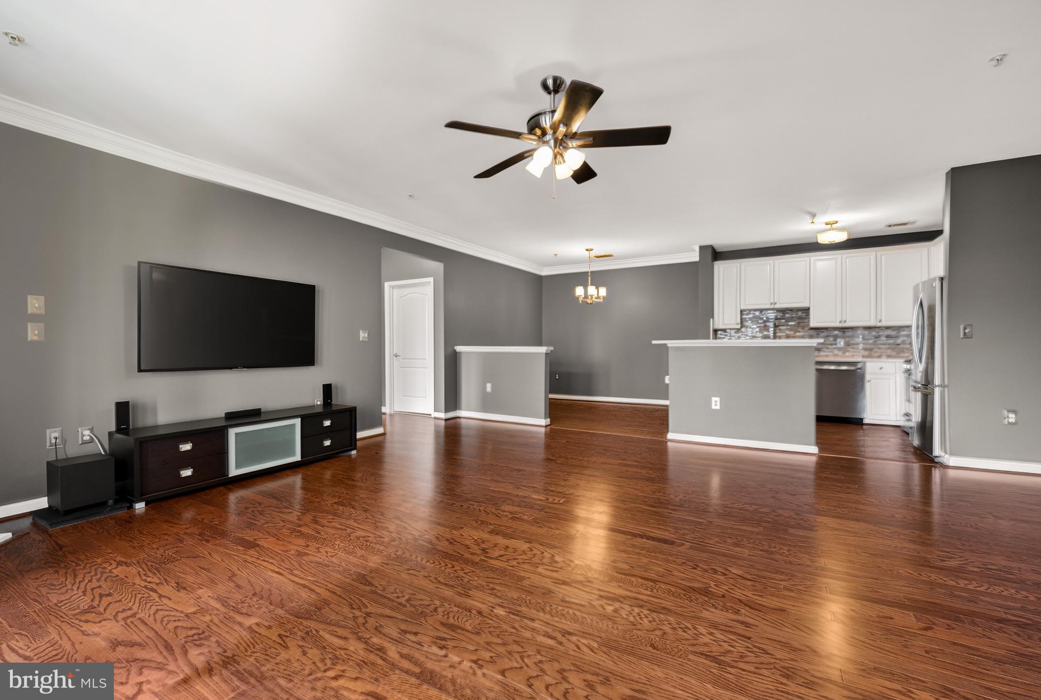 POTOMAC POINTE CONDOMINI - Residential