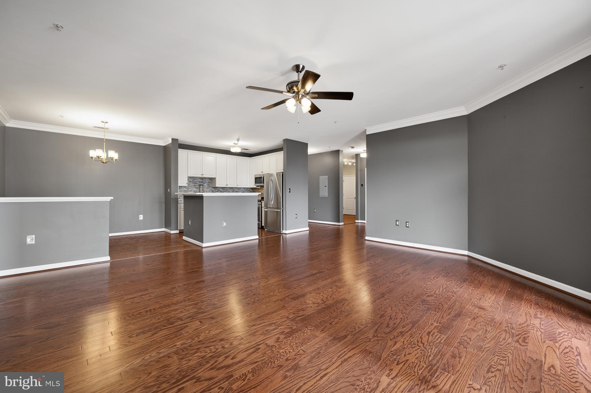 POTOMAC POINTE CONDOMINI - Residential