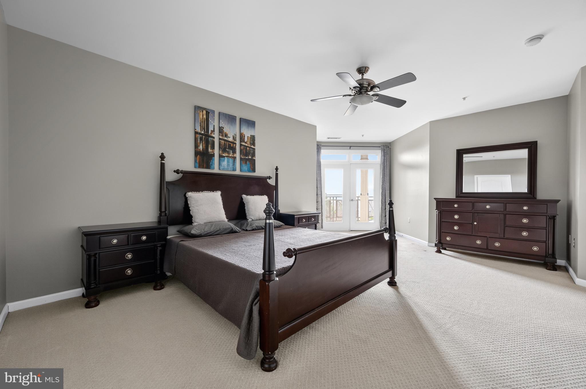 POTOMAC POINTE CONDOMINI - Residential