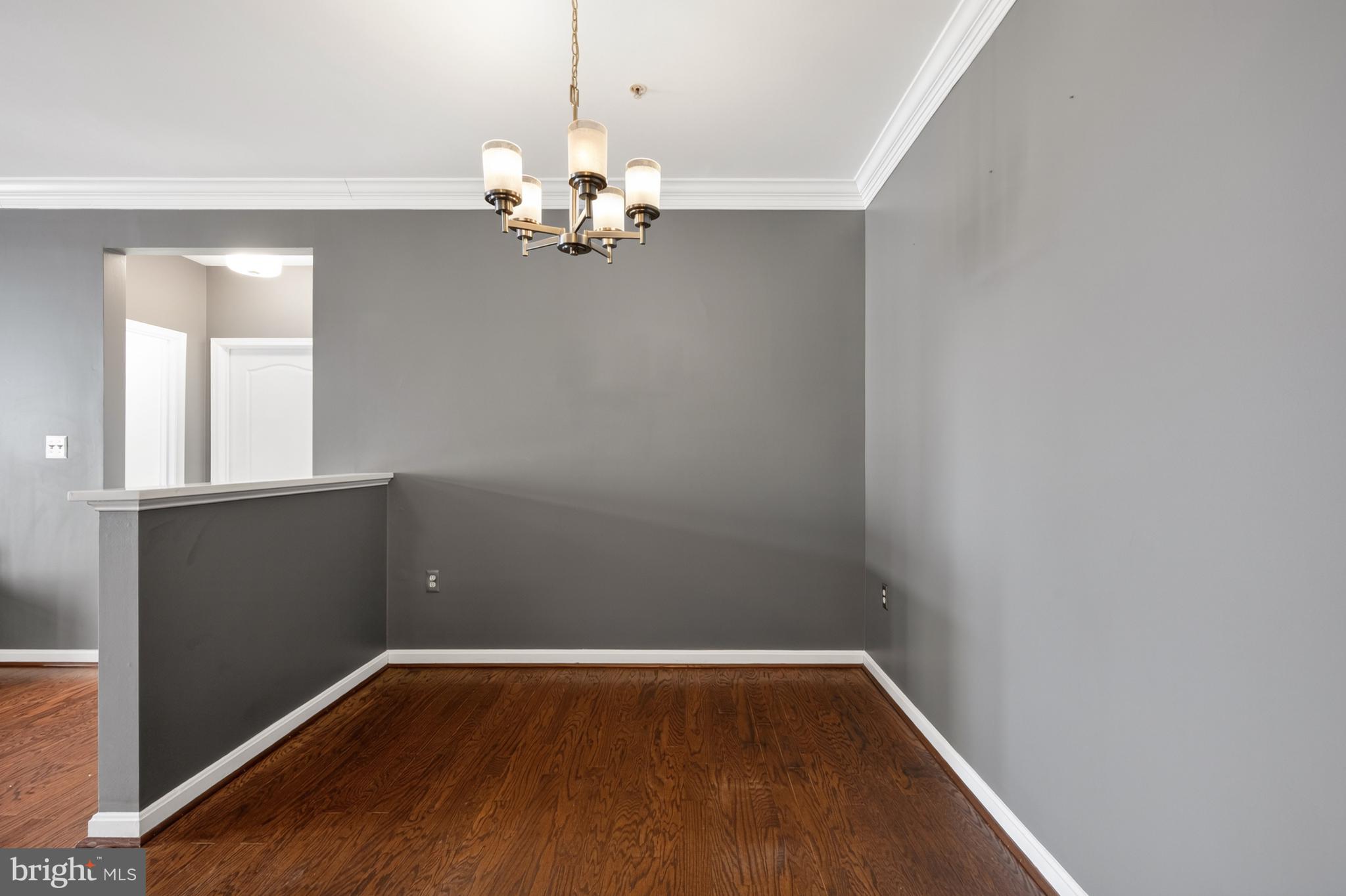 POTOMAC POINTE CONDOMINI - Residential