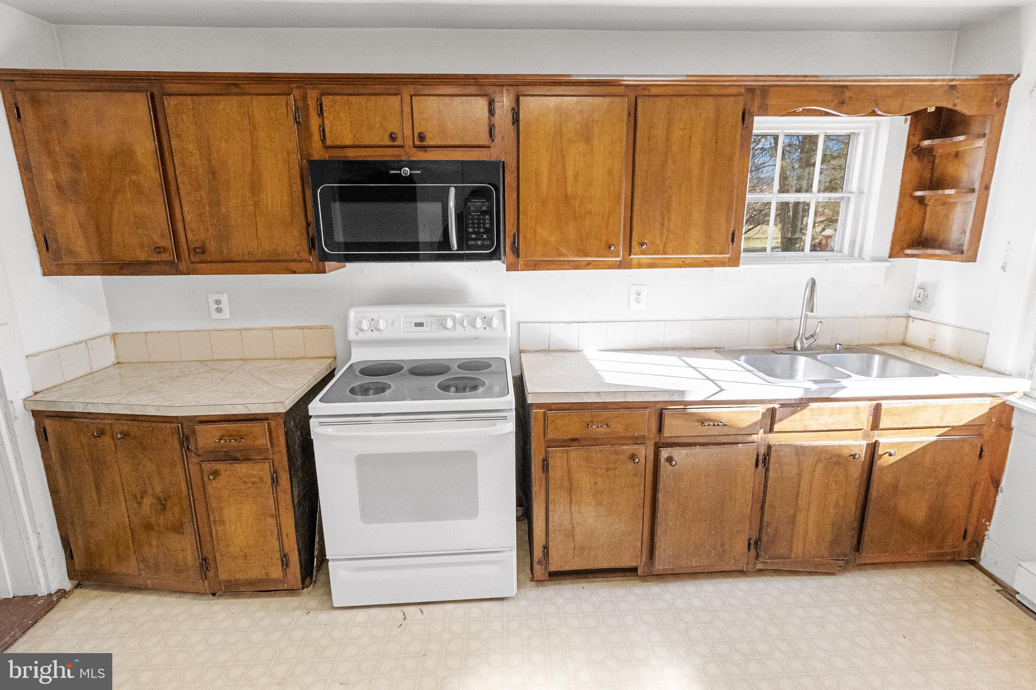 BAKERTON - Residential