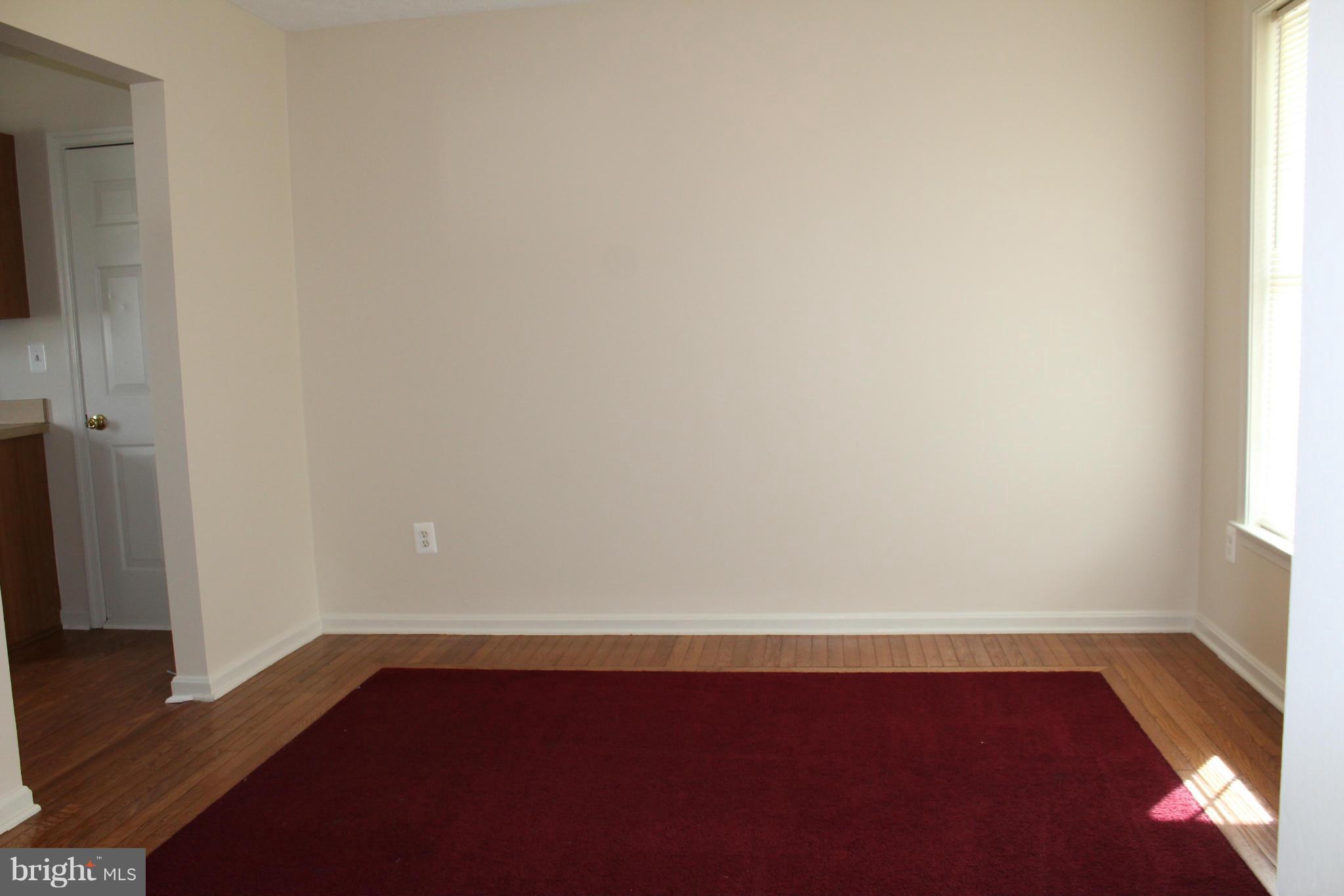 HAMILTONS CROSSING - Residential Lease