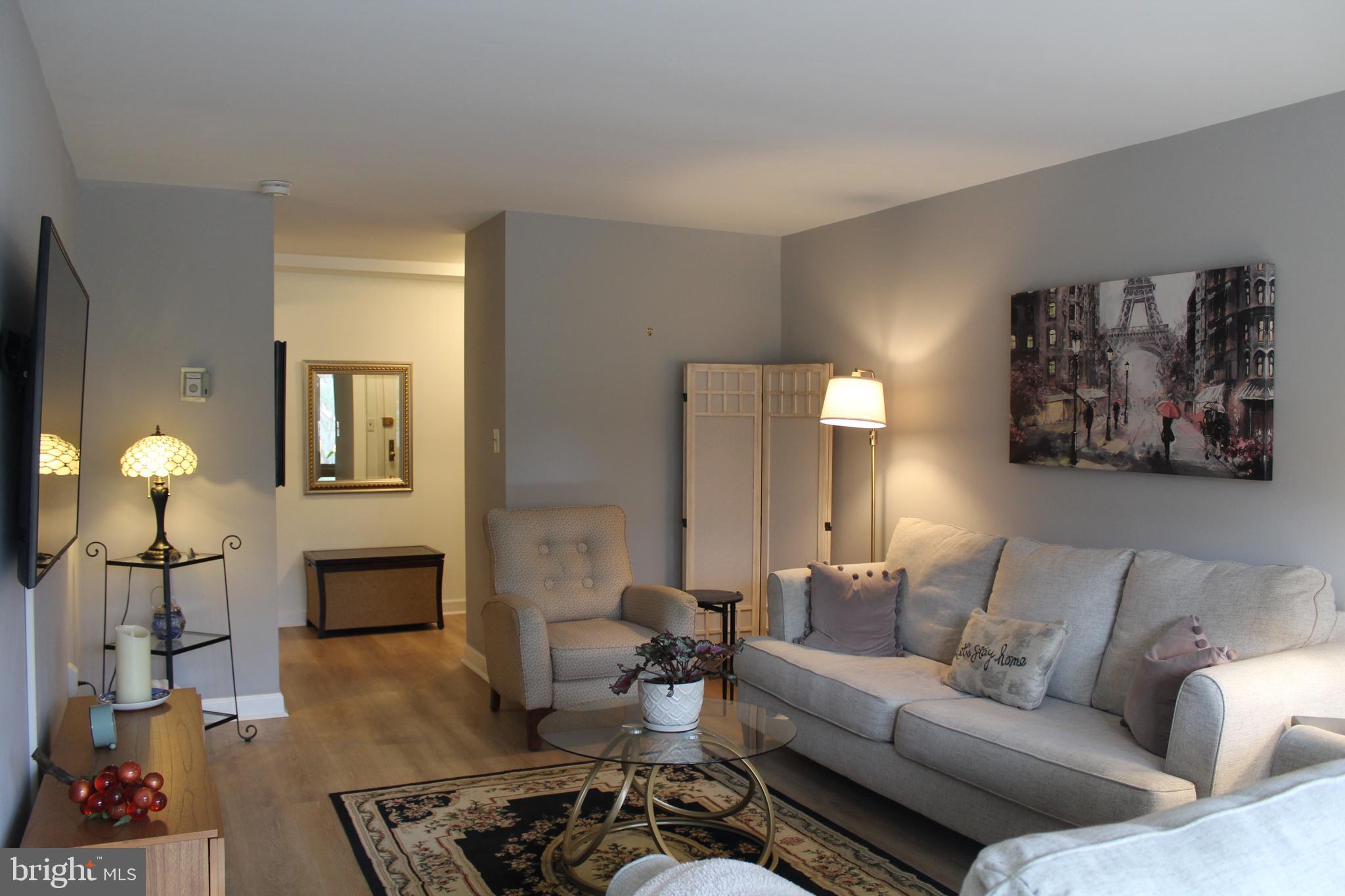 HAWTHORNE VILLAGE - Residential