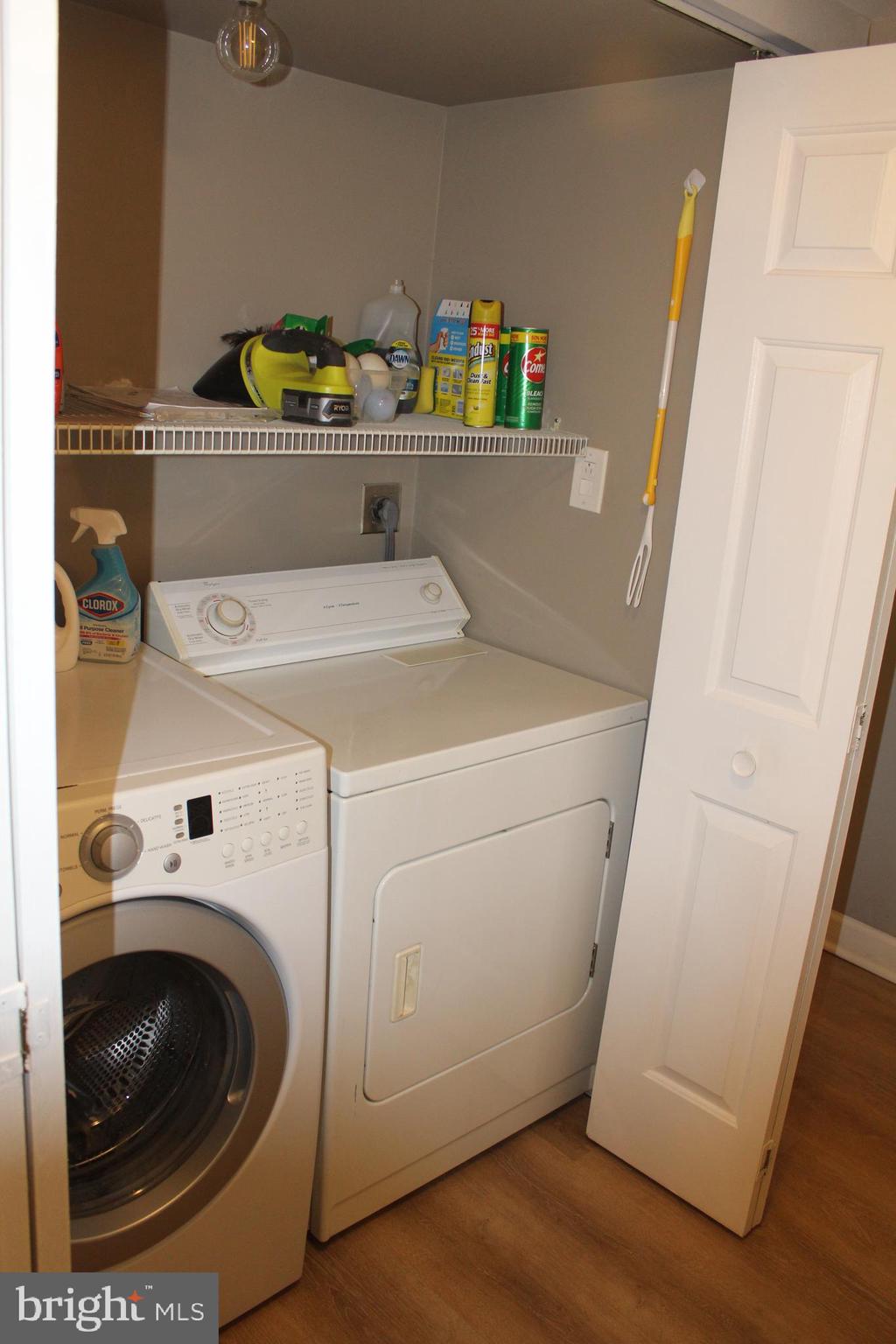 HAWTHORNE VILLAGE - Residential