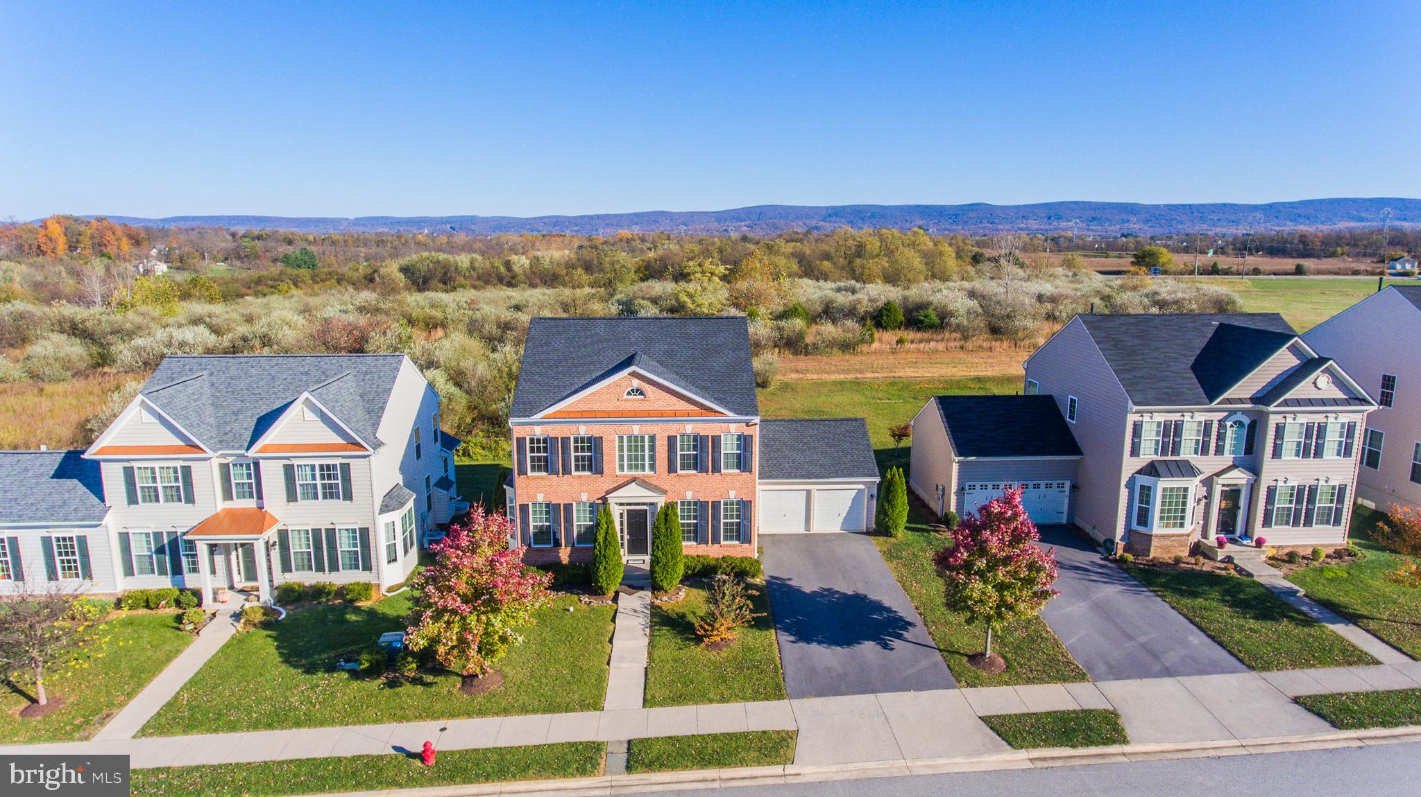 HUNTFIELD - Residential